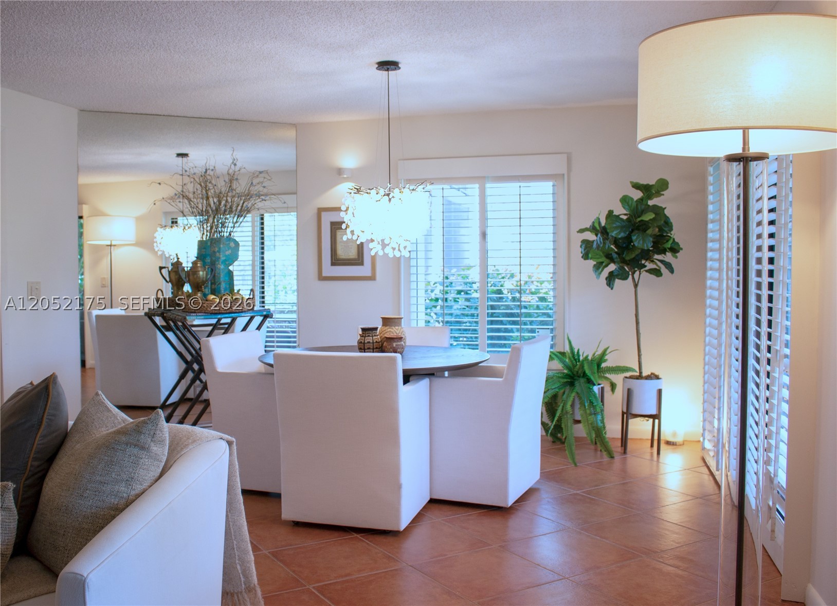 WINDWARD IV CONDOMINIUM - Residential