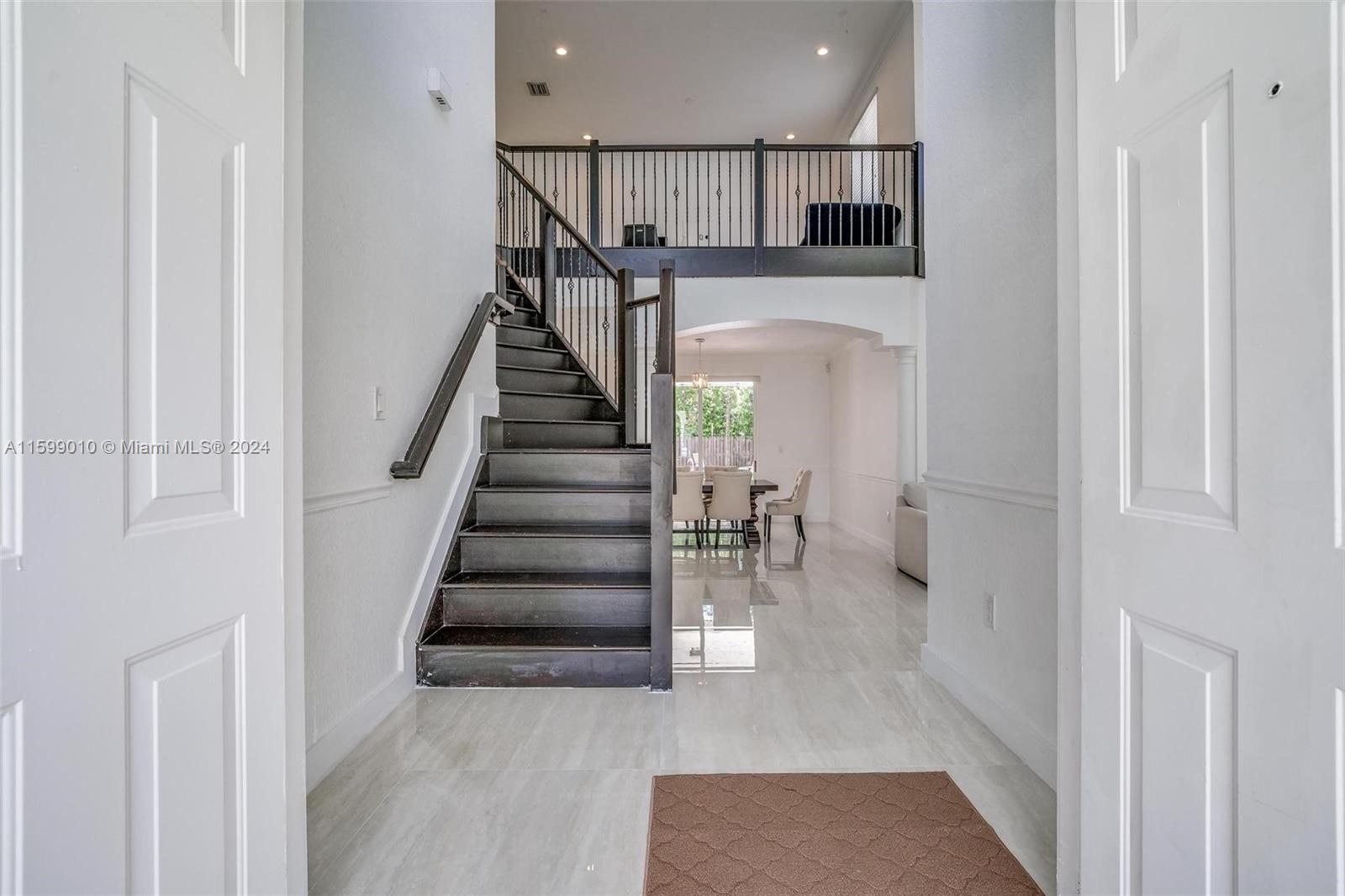 CRESTVIEW LAKES - Residential Lease
