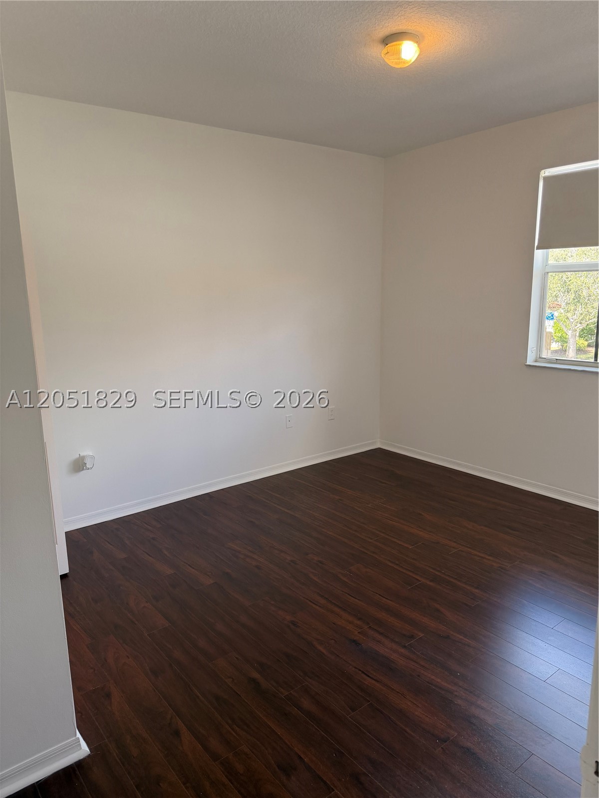 Pembroke Cay - Residential Lease