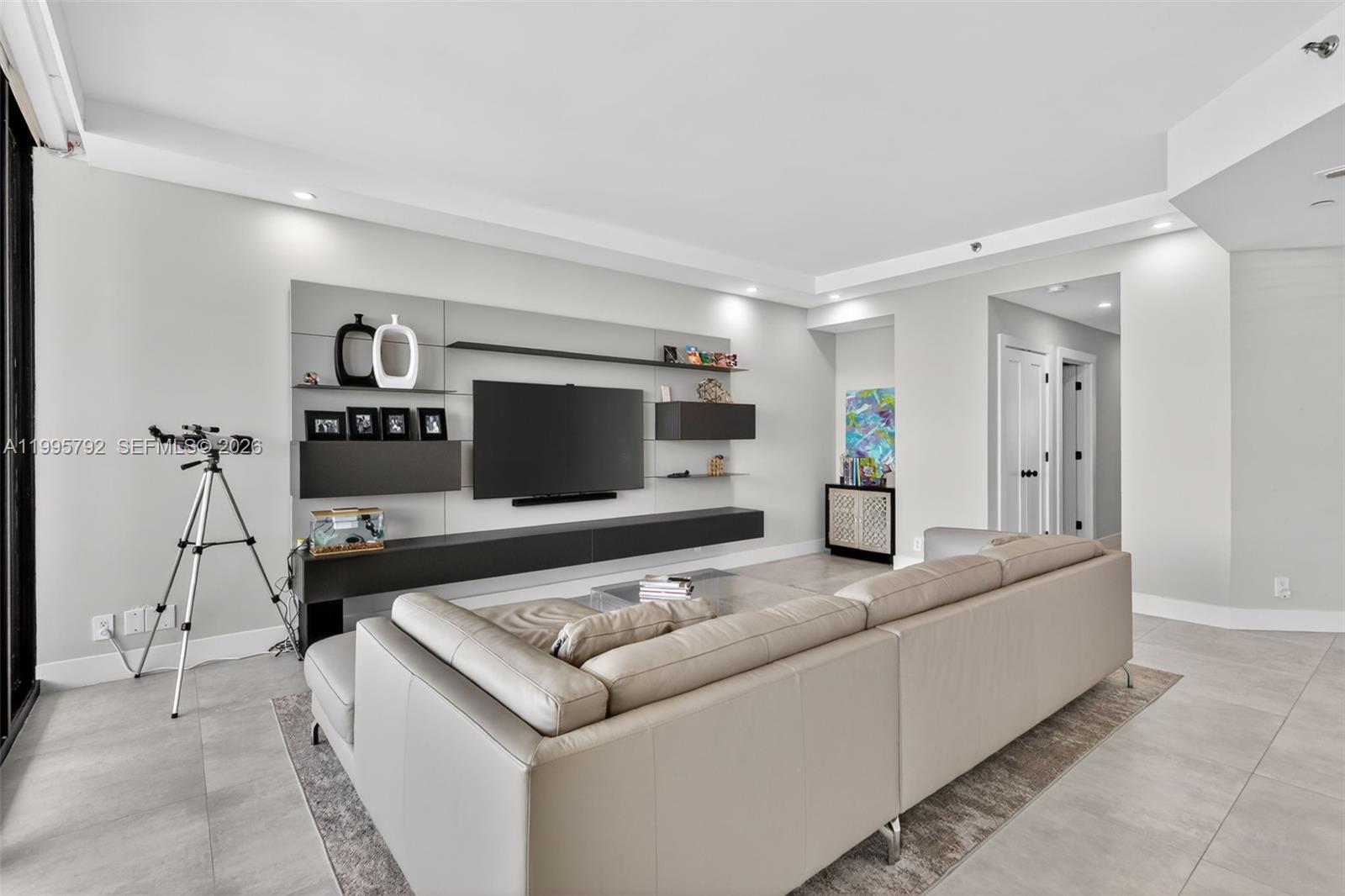 WILLIAMS ISLAND - Residential