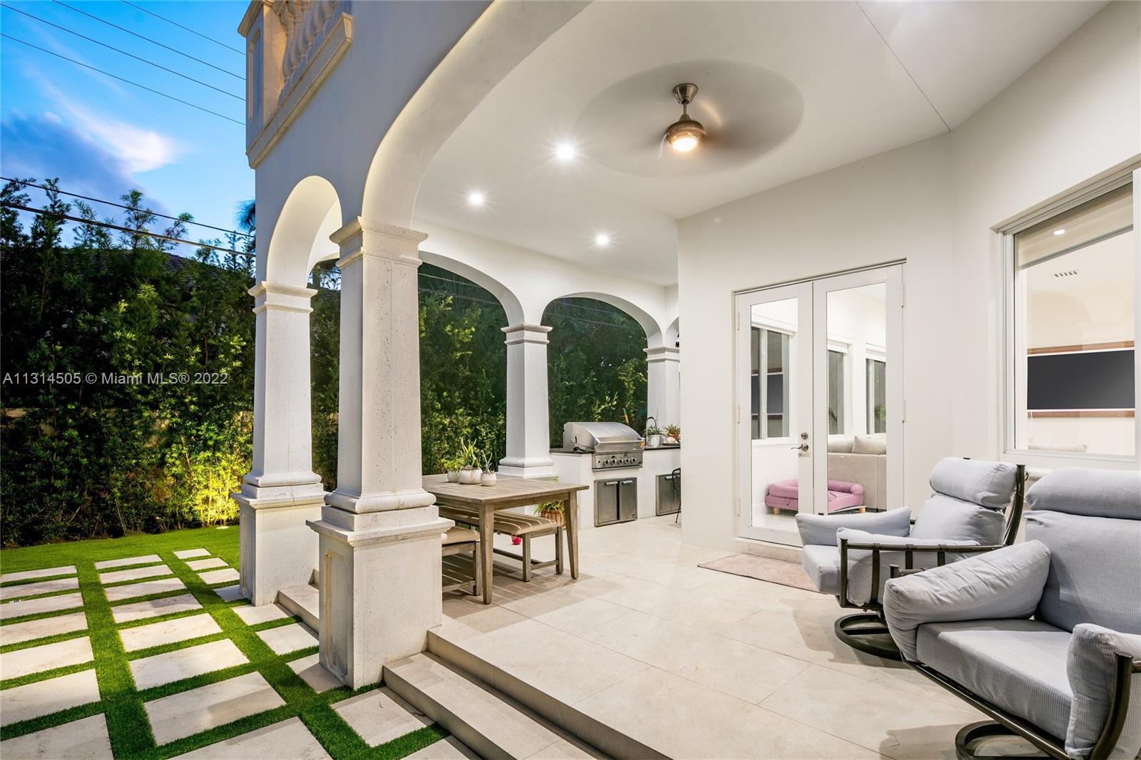 BAY HARBOR ISLAND - Residential