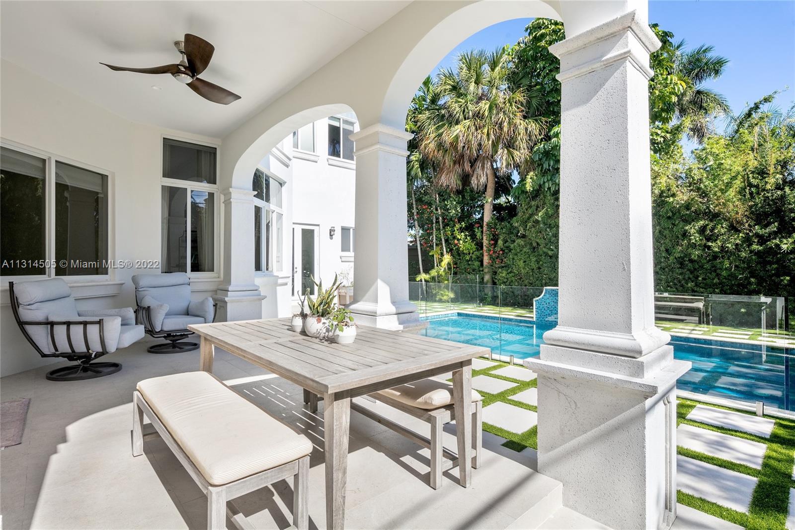 BAY HARBOR ISLAND - Residential