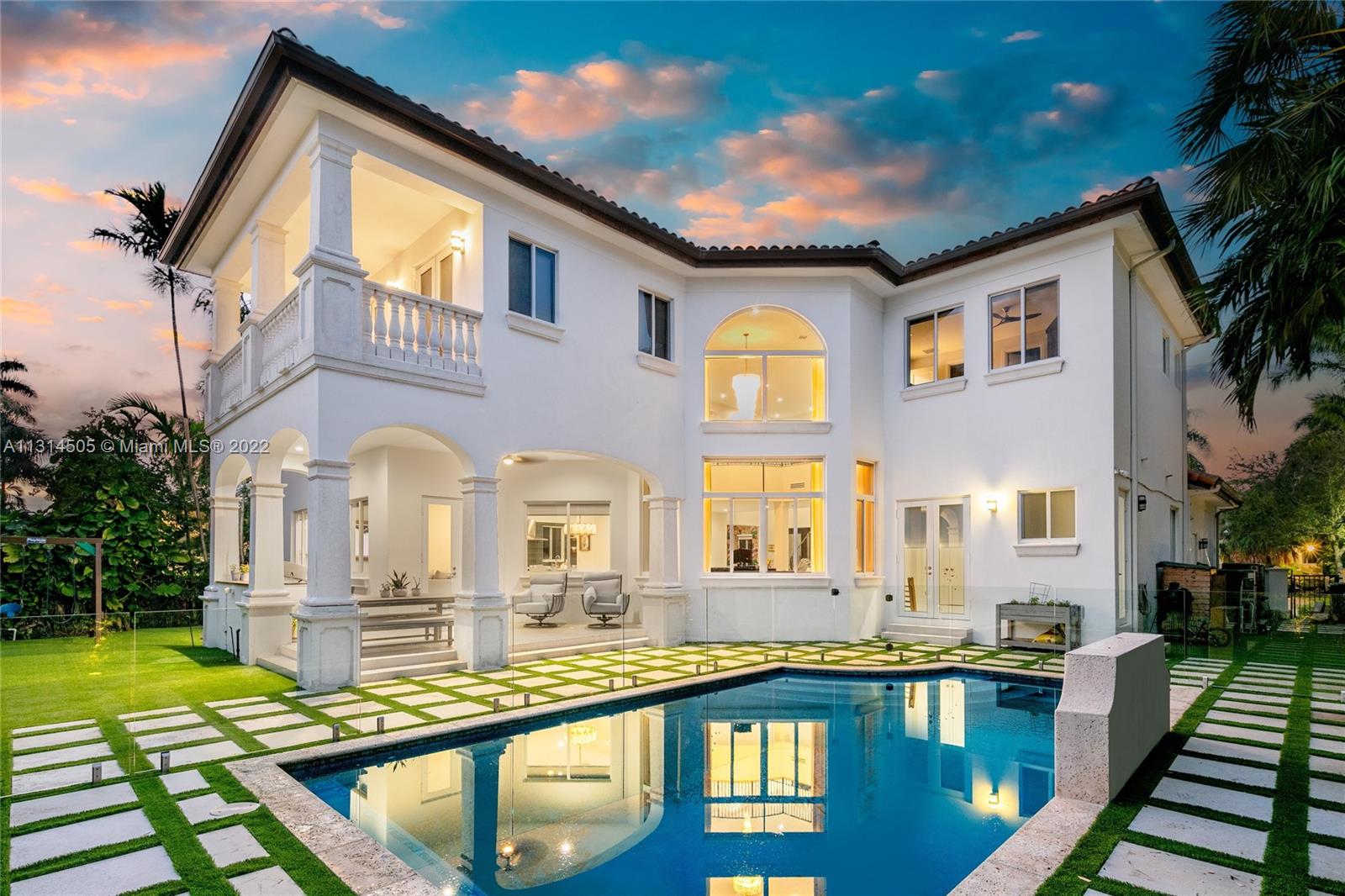 BAY HARBOR ISLAND - Residential
