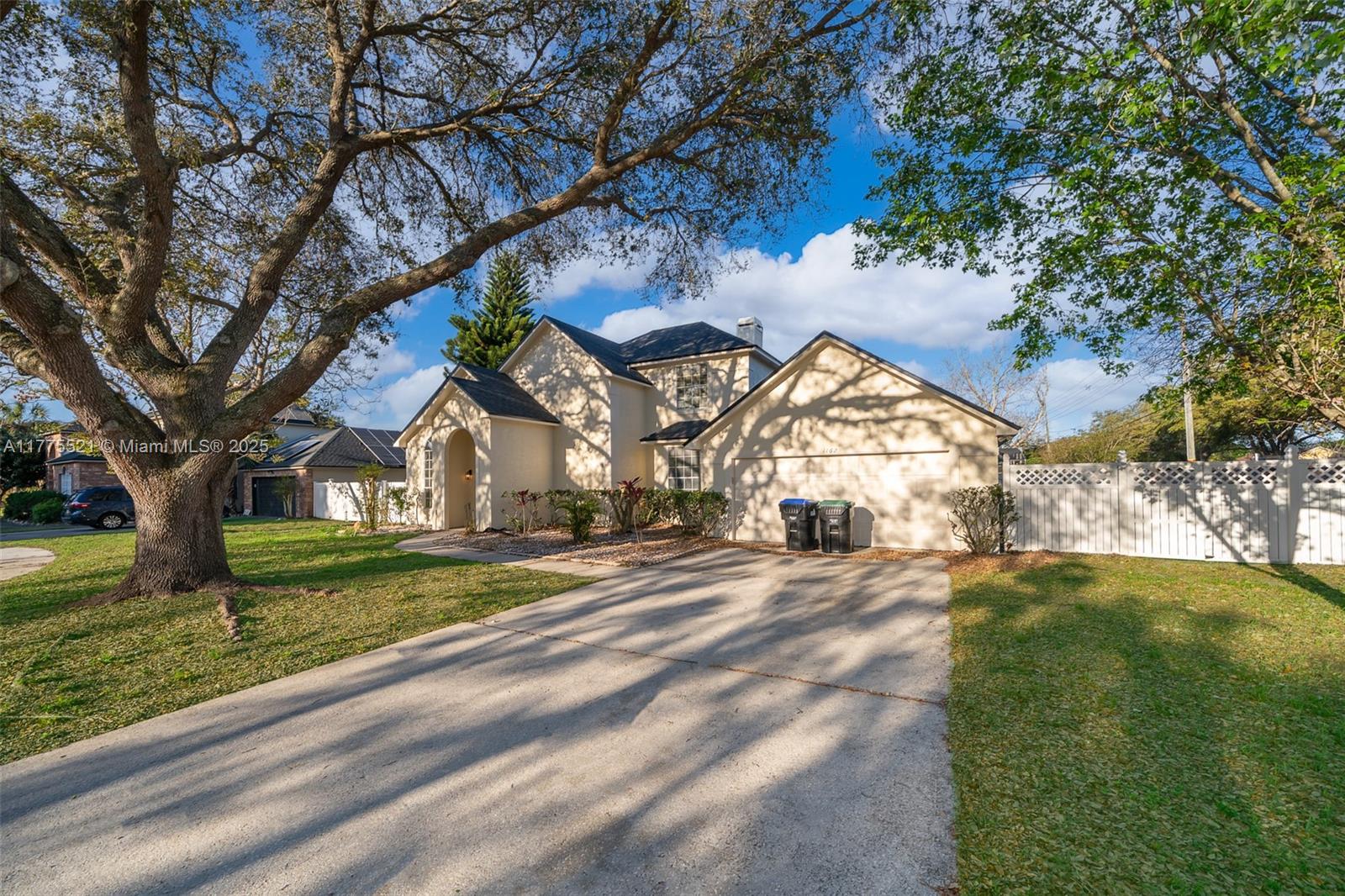 Ready to move in 3 bed 2.5 bath. Located in the heart of Westover Hills, this pet-friendly single-family home showcases an expansive 12,433 sqft /.29 acre fully fenced yard; great for entertaining and our furry friends. High ceilings and wonderful chandeliers welcome you into the formal living and dining rooms. Kitchen with ss appliances and granite countertops, dinette area, half bath for guests and inside laundry room. The first-floor owner's suite features dual vanities, a jetted garden tub, a separate shower and a generous walk-in closet. The other bedrooms are tucked away upstairs, providing privacy to everyone. Each with walk-in closets and tray ceilings, sharing a Jack-and-Jill bathroom with dual sinks.  NEW ROOF 2024 OWNER FINANCING AVAILABLE