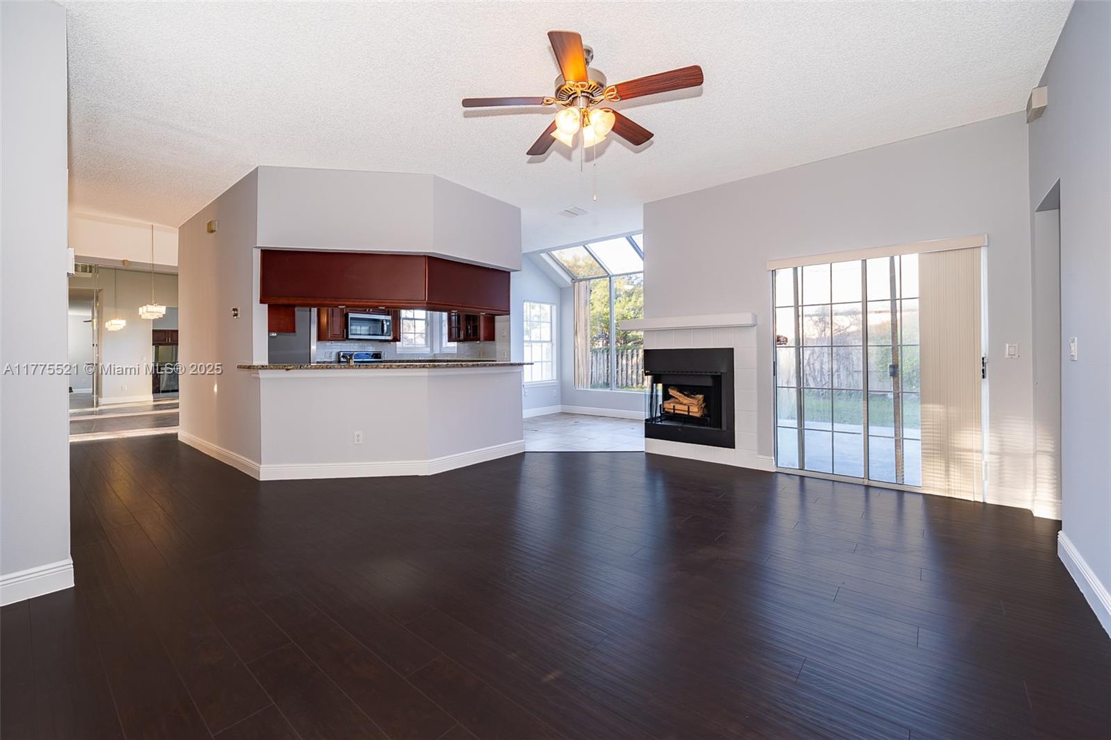 WESTOVER HILLS - Residential