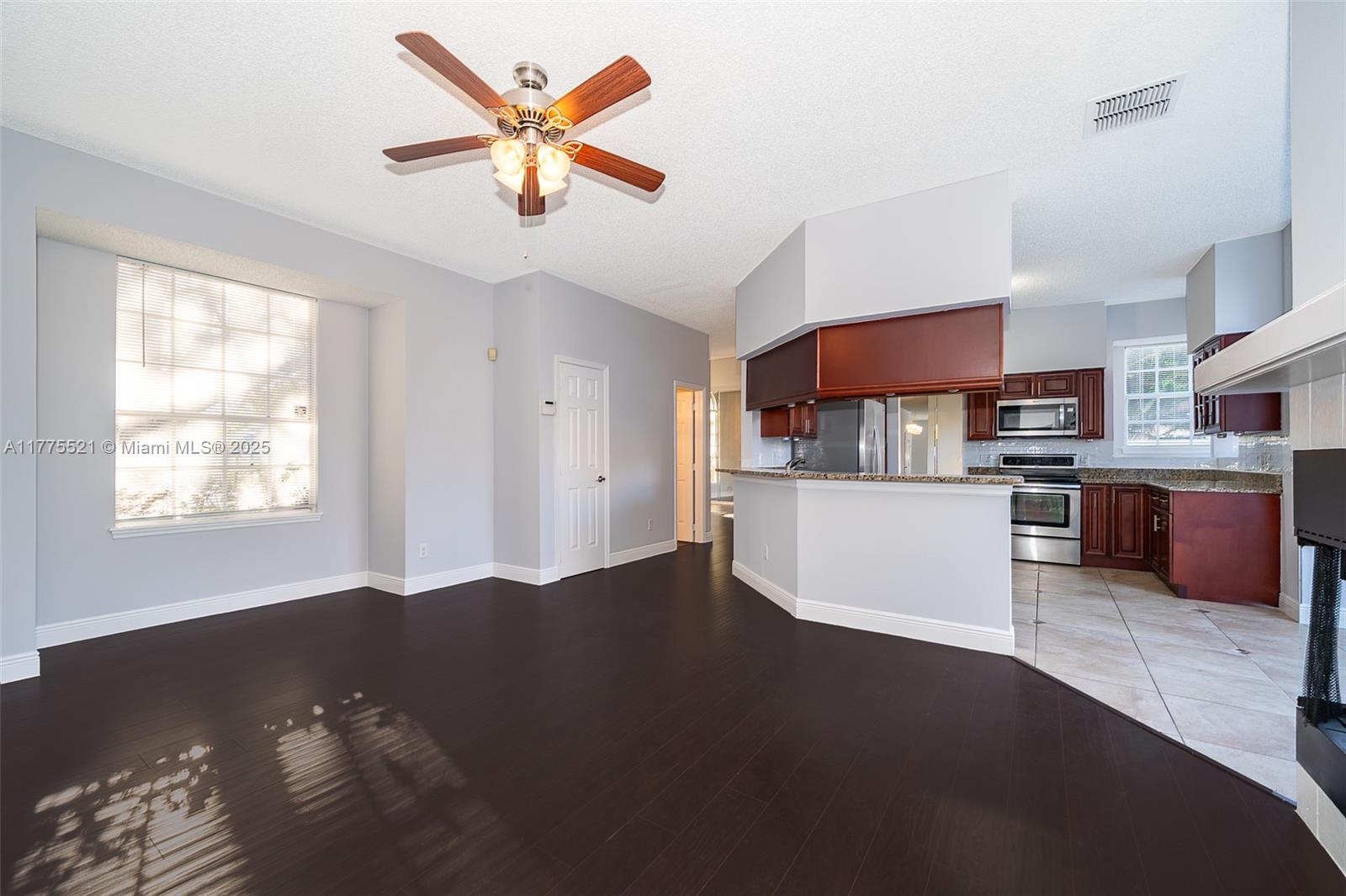 WESTOVER HILLS - Residential
