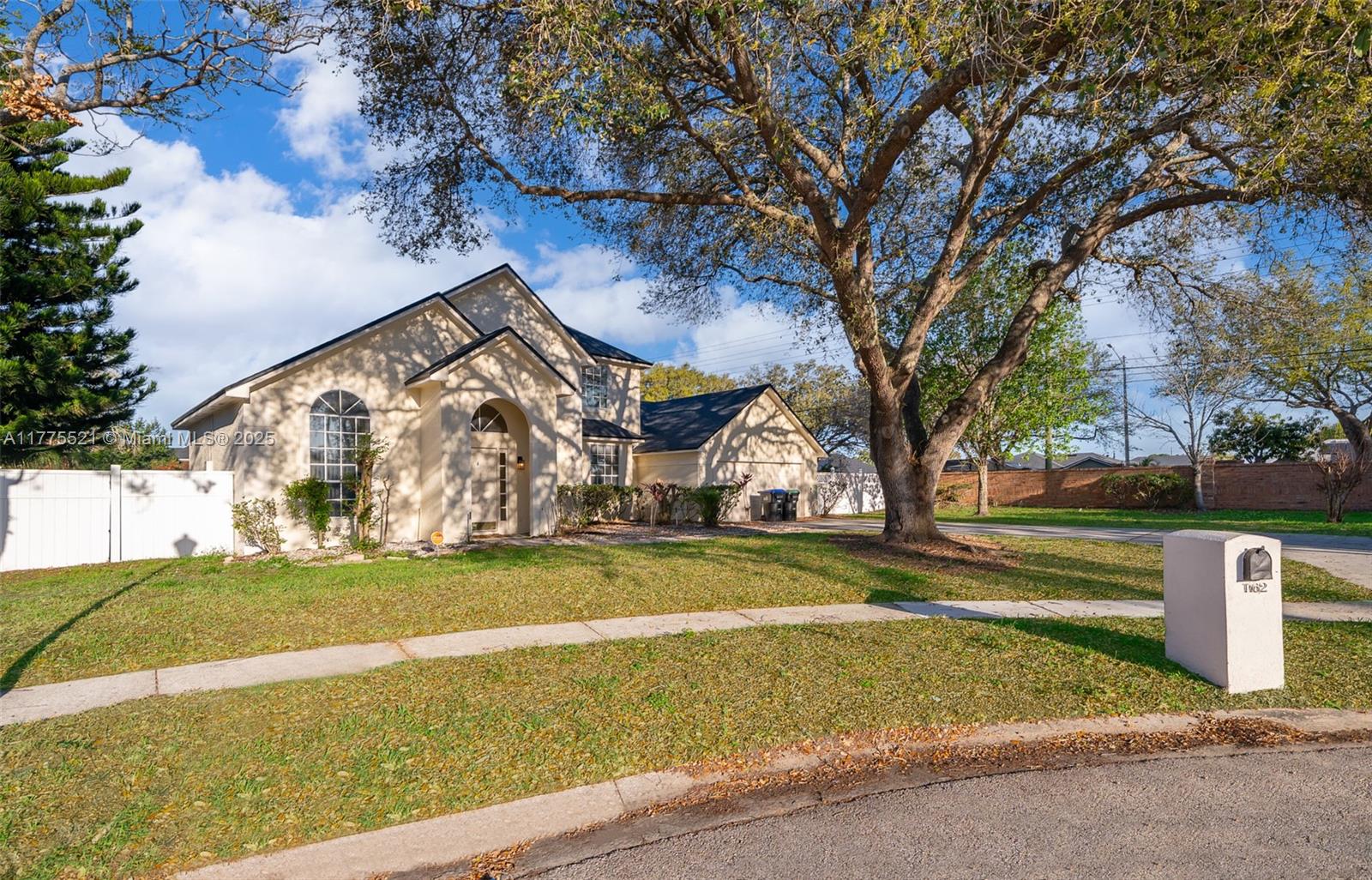 WESTOVER HILLS - Residential