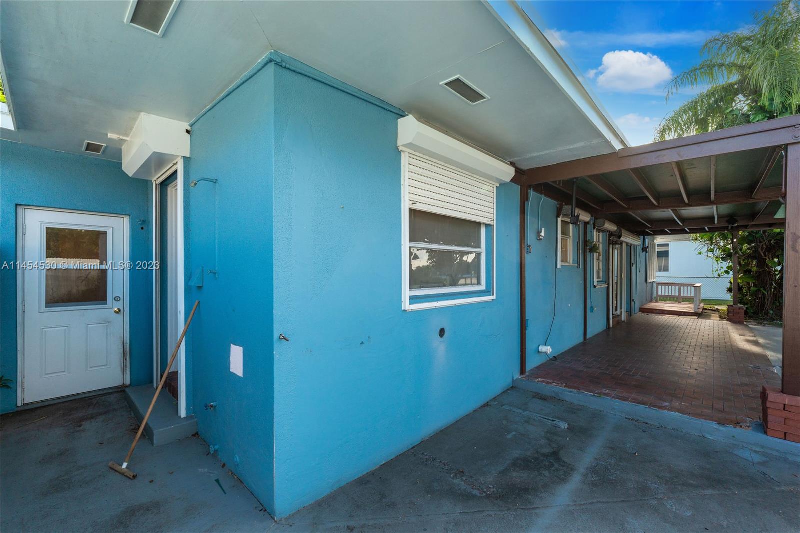 BASS LAKE ESTS-REPLAT OF - Residential