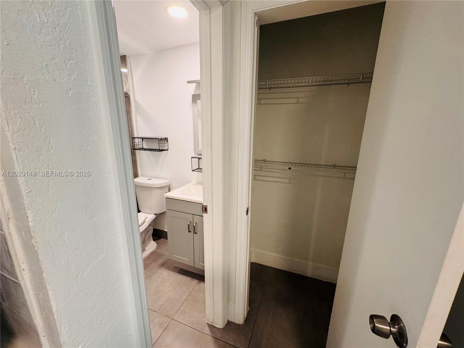 GOLDEN DREAMS CONDO - Residential