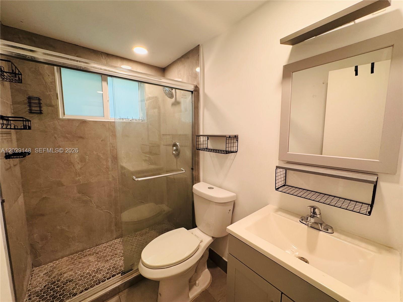GOLDEN DREAMS CONDO - Residential