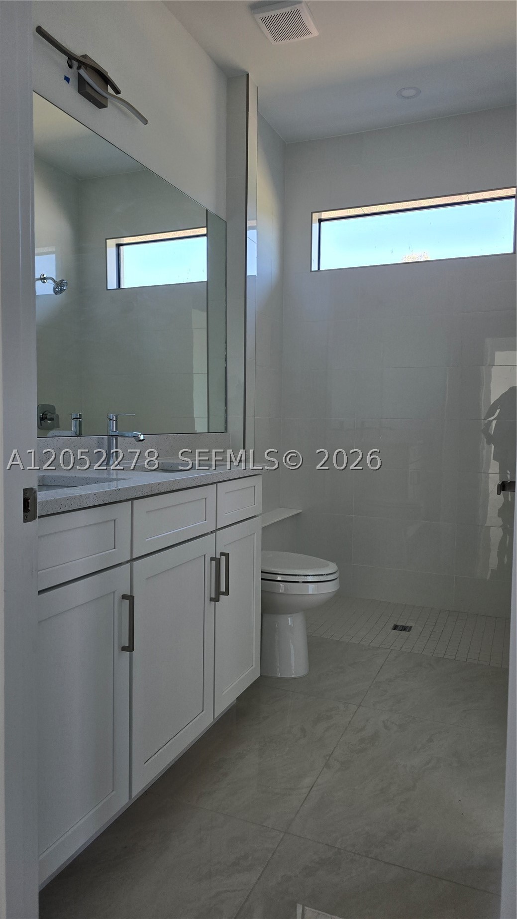 Mirror Lakes - Residential