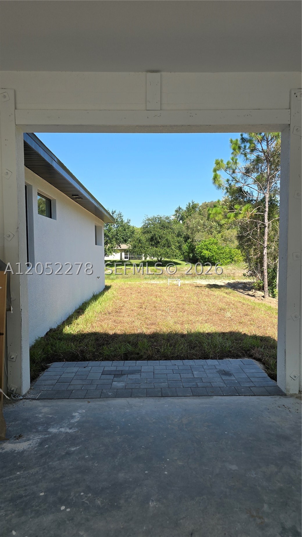 Mirror Lakes - Residential