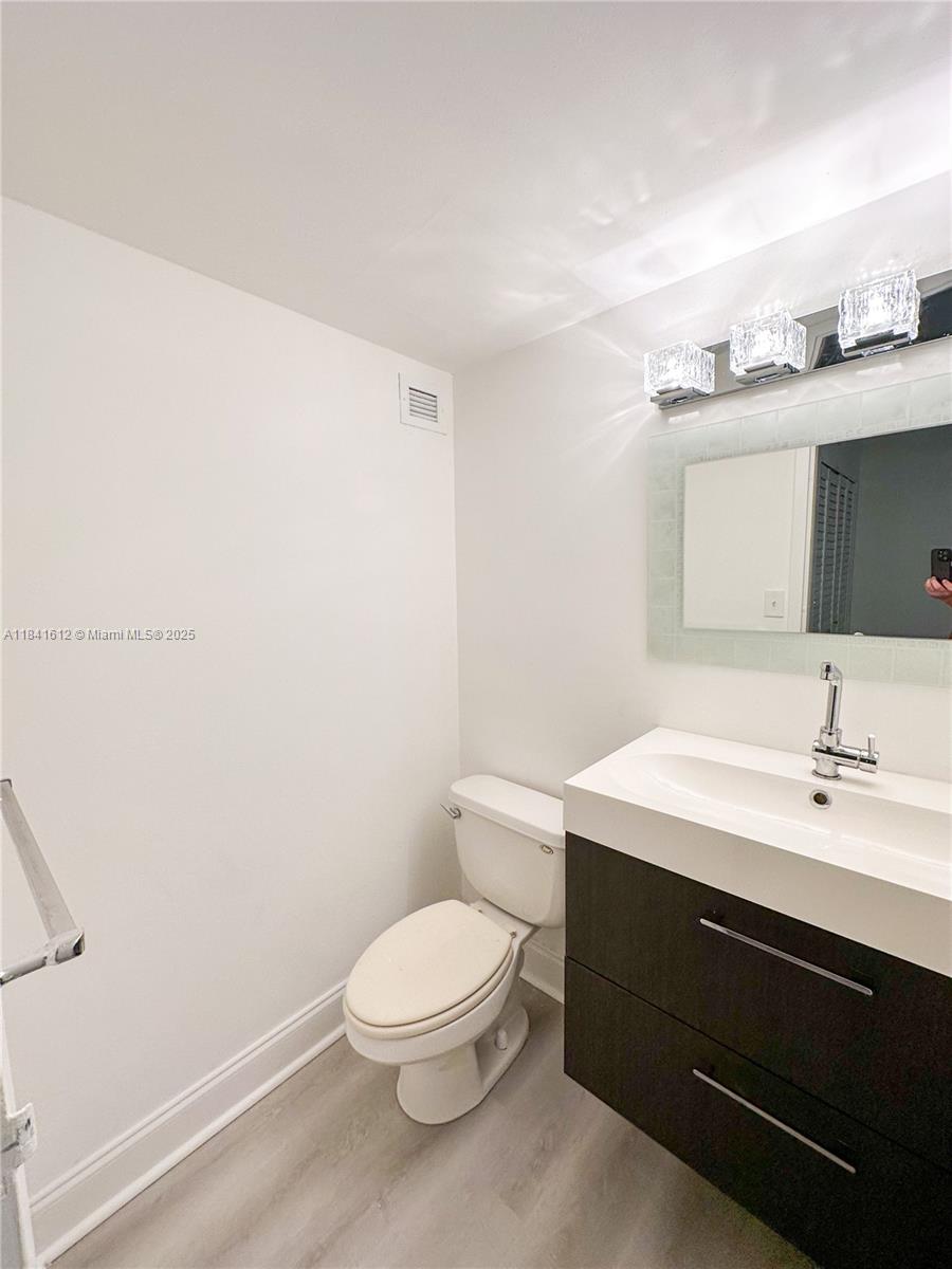 PLAZA OF AMERICAS CONDO - Residential