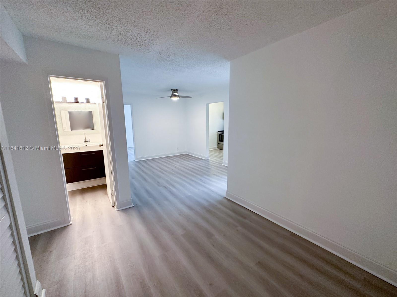 PLAZA OF AMERICAS CONDO - Residential