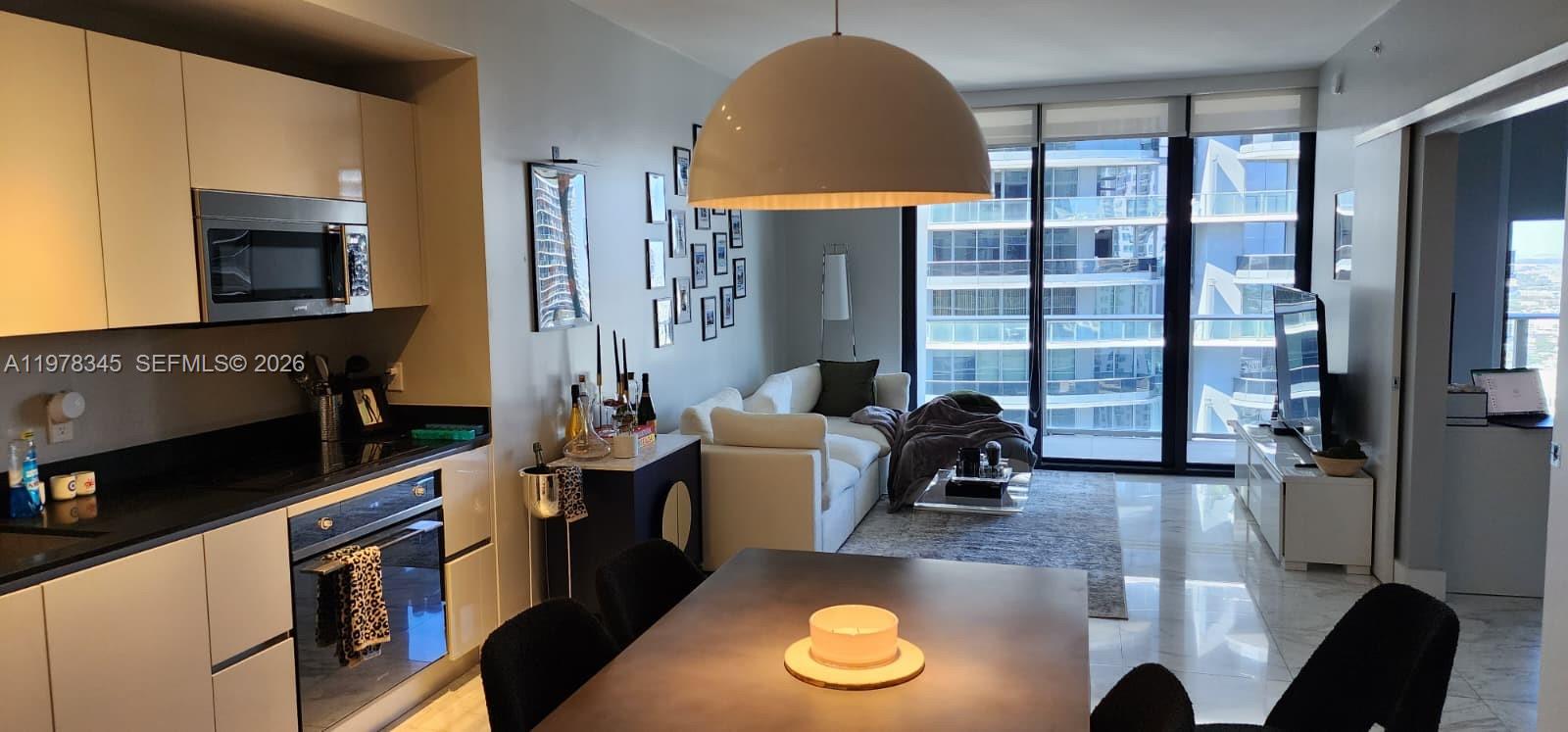 1010 BRICKELL CONDO - Residential