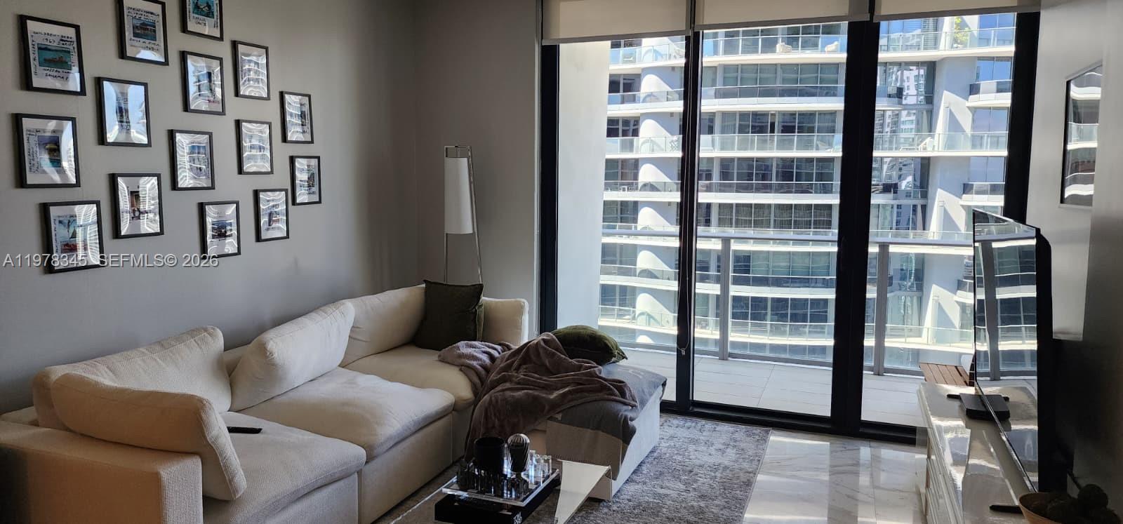 1010 BRICKELL CONDO - Residential