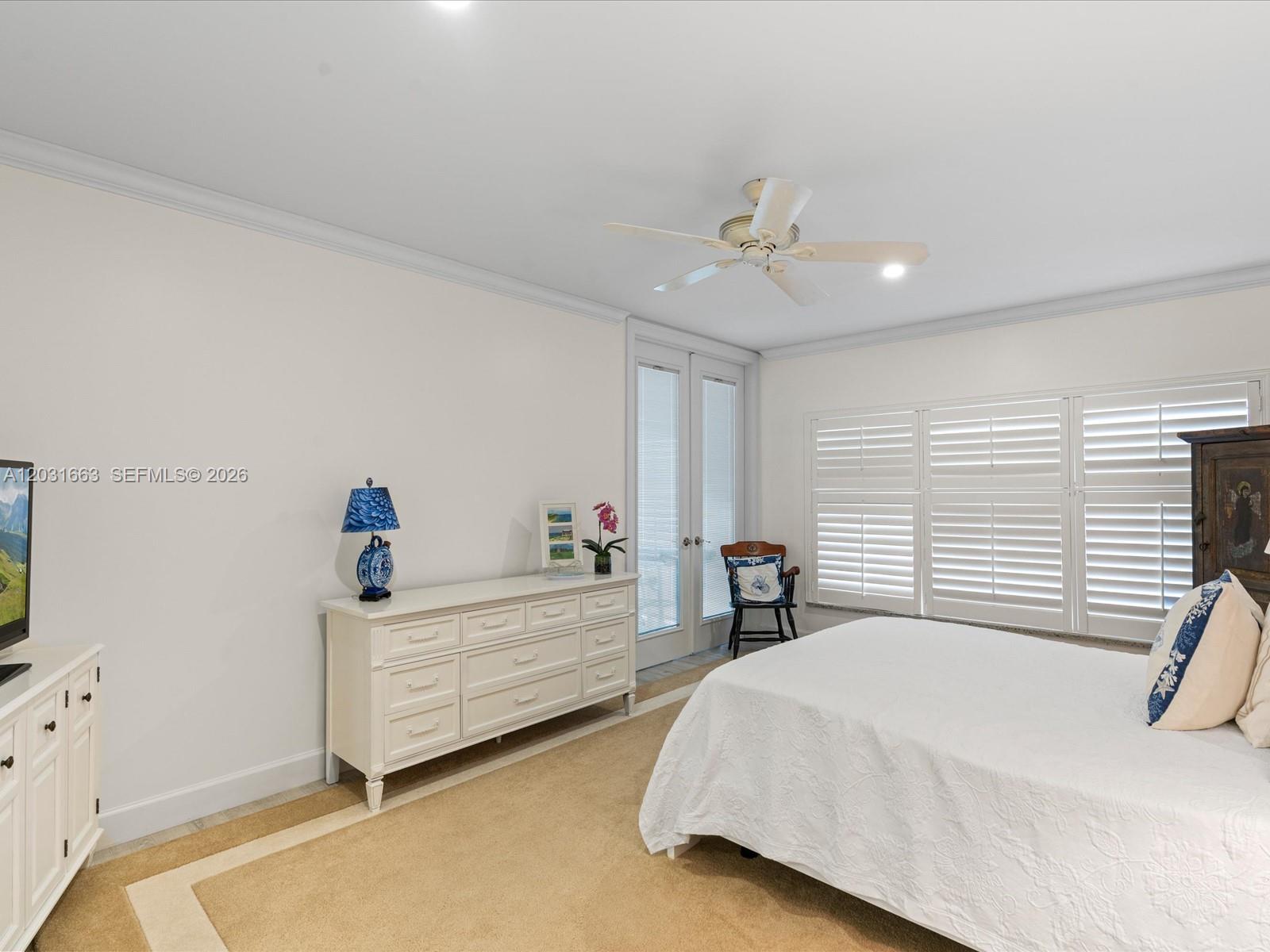 CHATEAU CHEVERNY IBIS ISL - Residential