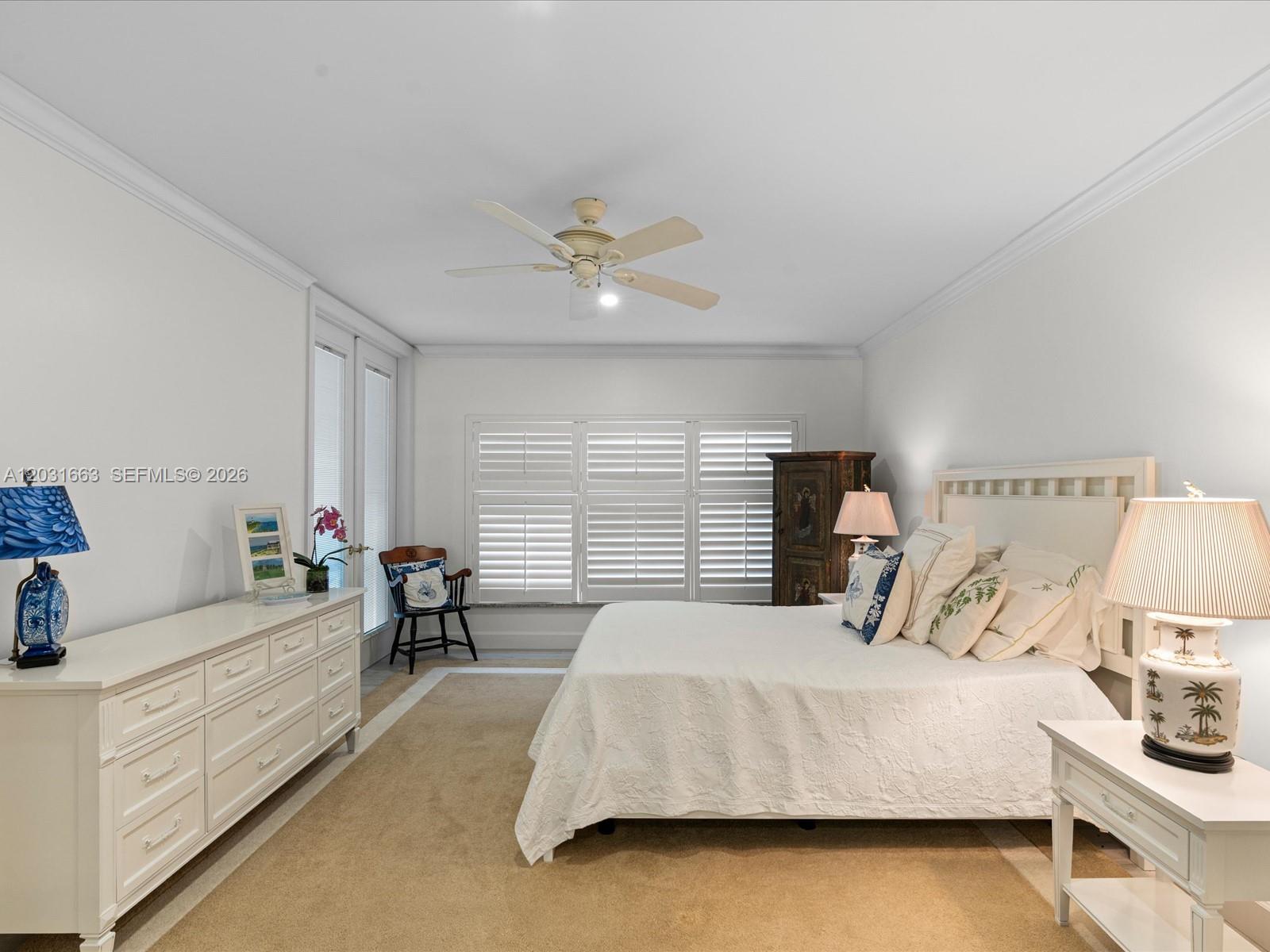 CHATEAU CHEVERNY IBIS ISL - Residential