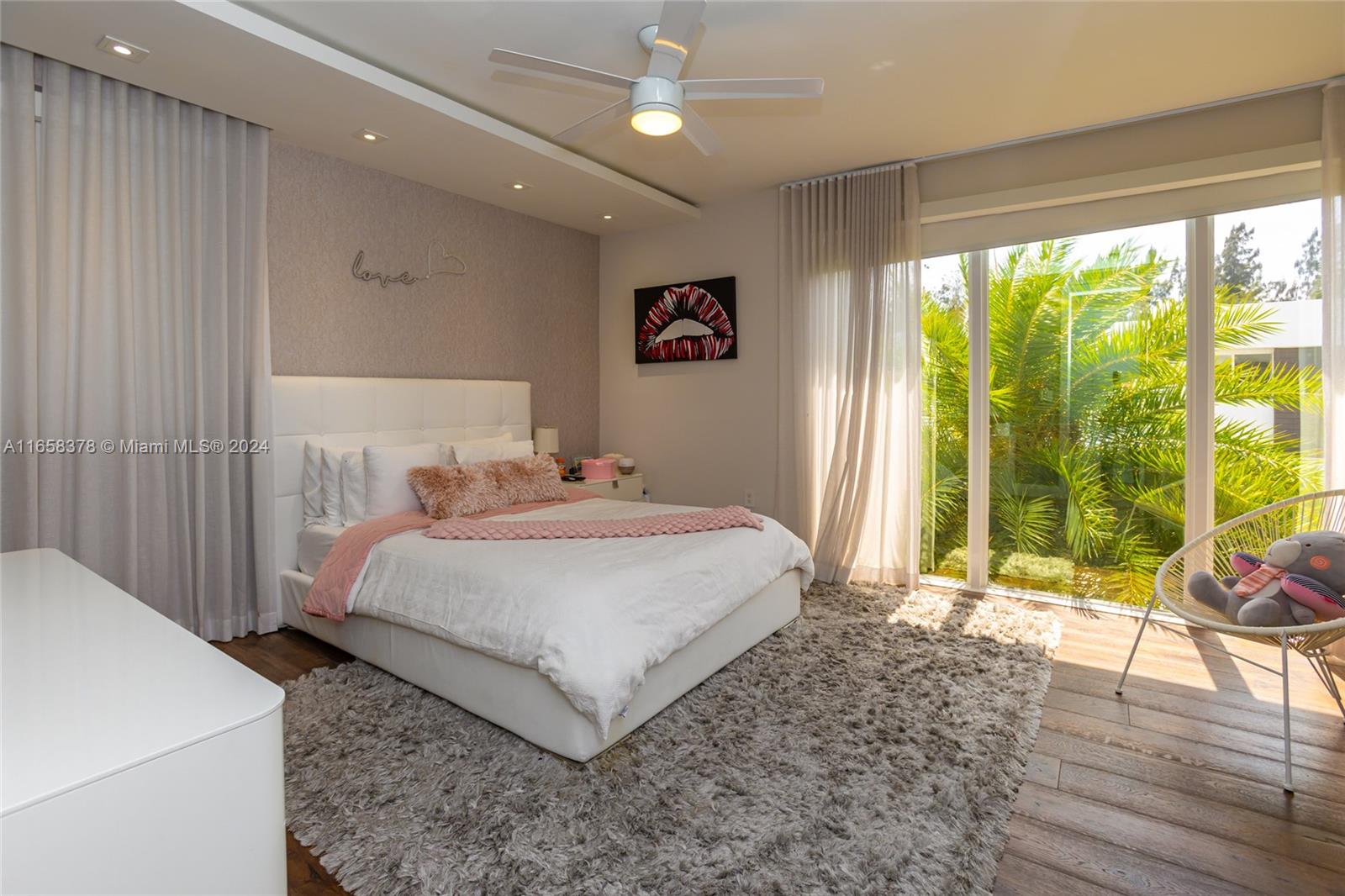 DORAL COMMONS RESIDENTIAL - Residential Lease