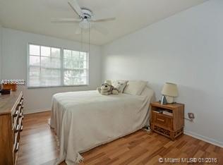 SYMPHONY BAY - Residential