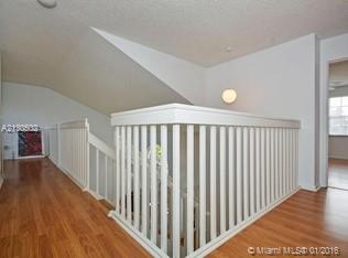 SYMPHONY BAY - Residential
