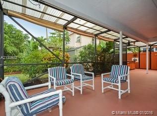 SYMPHONY BAY - Residential