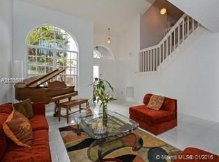 SYMPHONY BAY - Residential