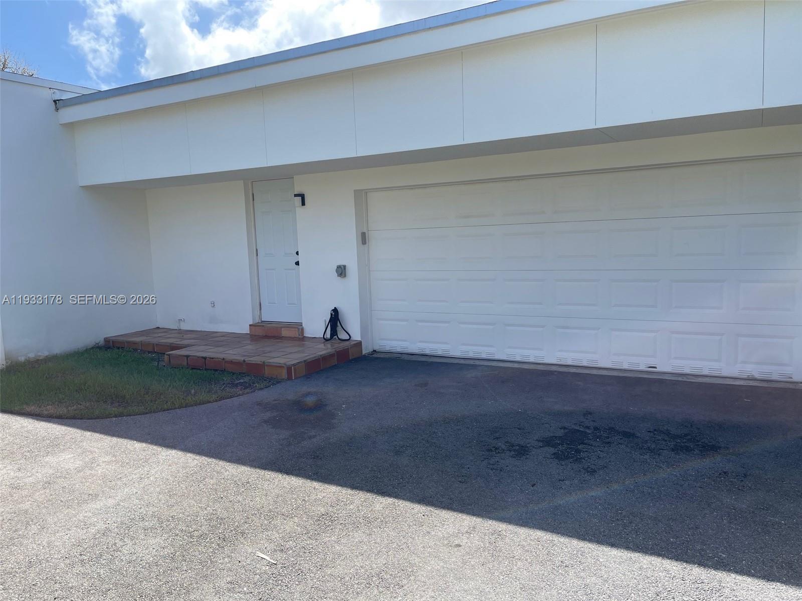 BRIARWOOD ESTATES - Residential