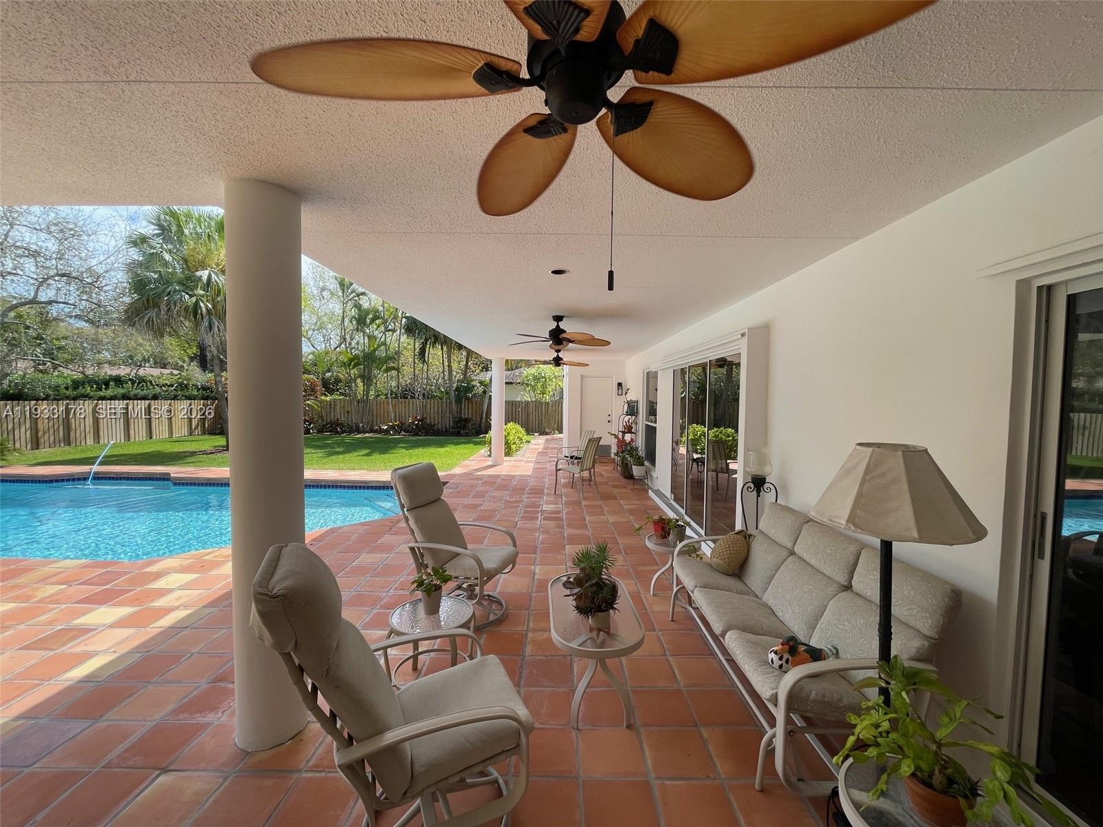 BRIARWOOD ESTATES - Residential