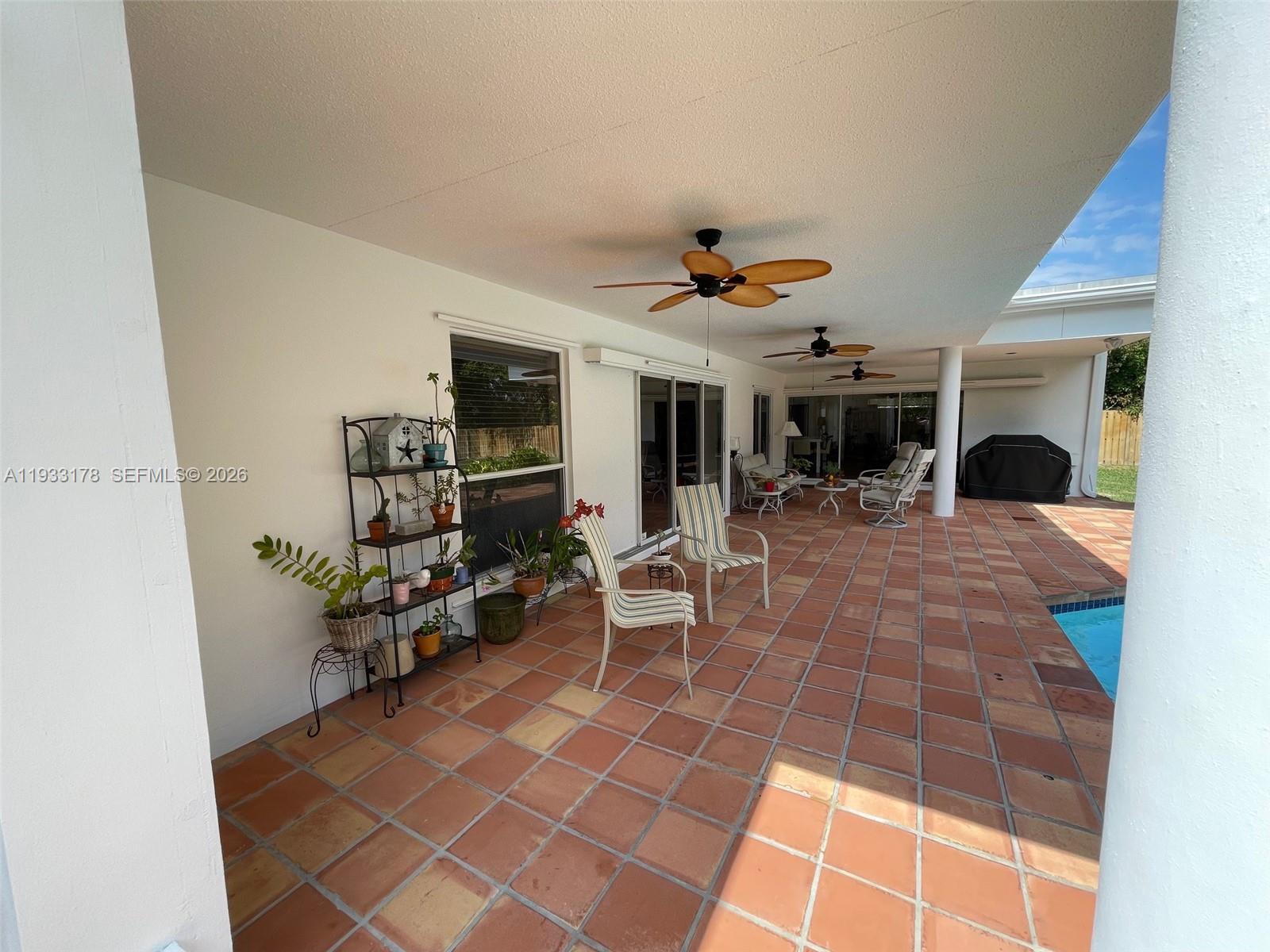 BRIARWOOD ESTATES - Residential