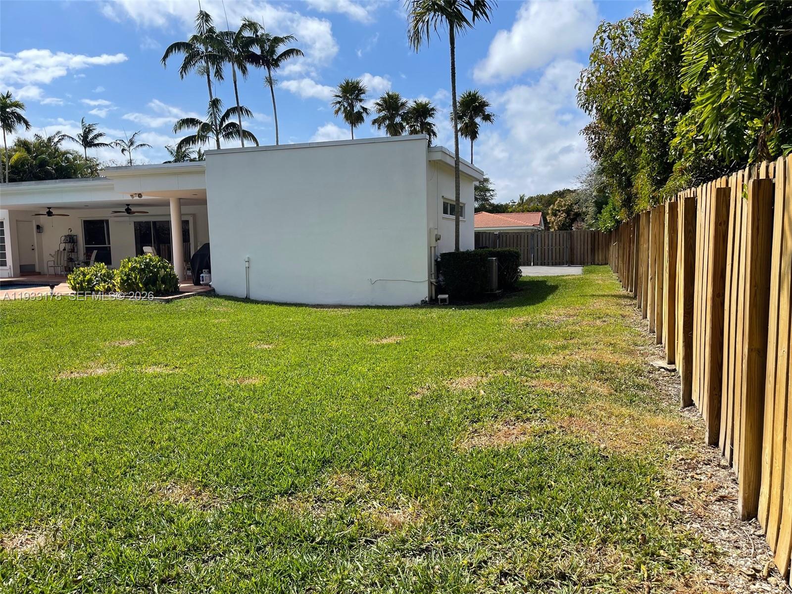 BRIARWOOD ESTATES - Residential