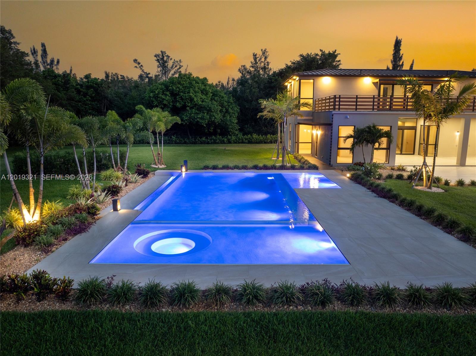 MEADOWVIEW ESTATES - Residential