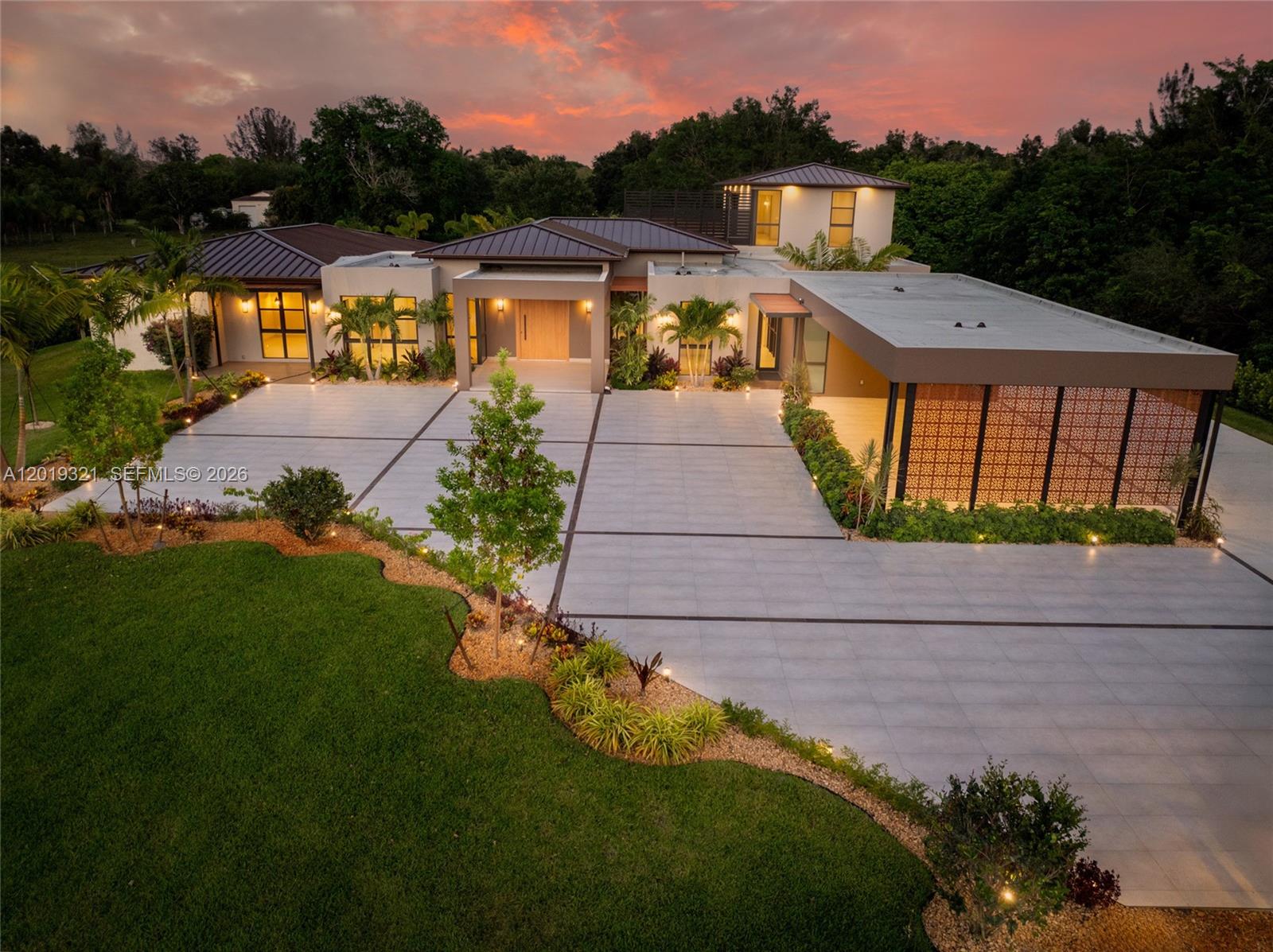 MEADOWVIEW ESTATES - Residential
