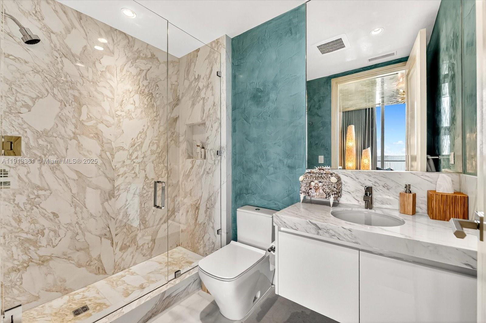 NORTH BISCAYNE BEACH - Residential