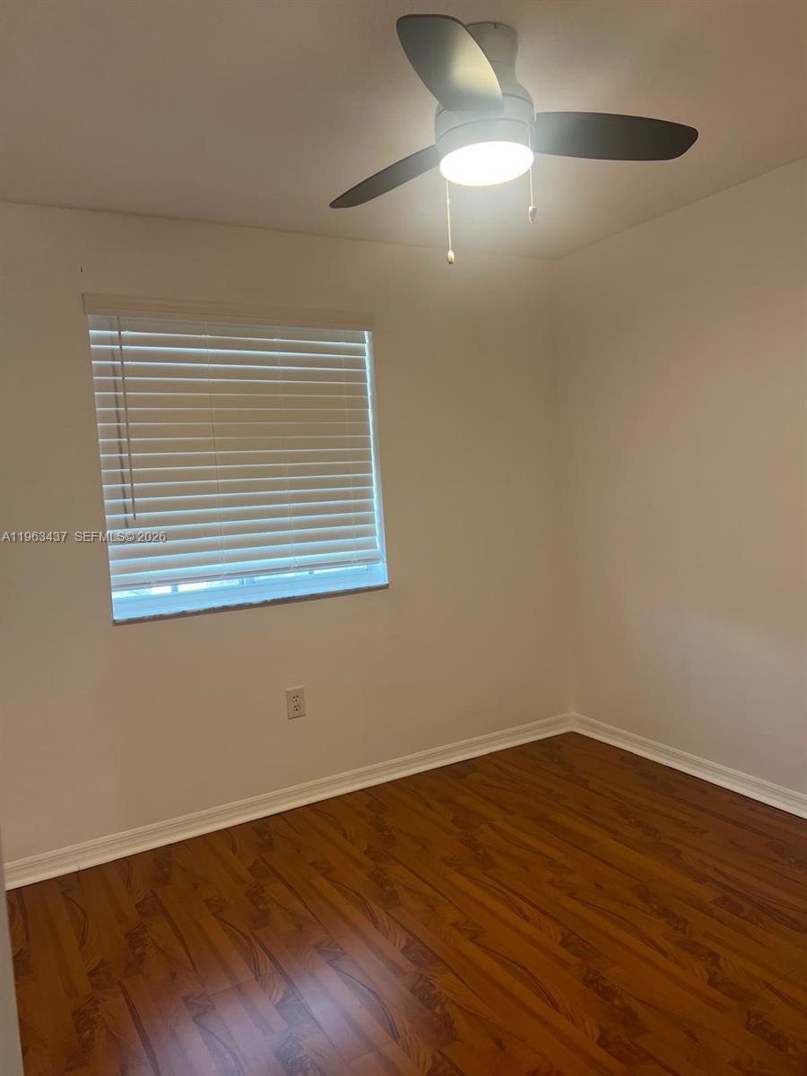 OAK CREEK - Residential