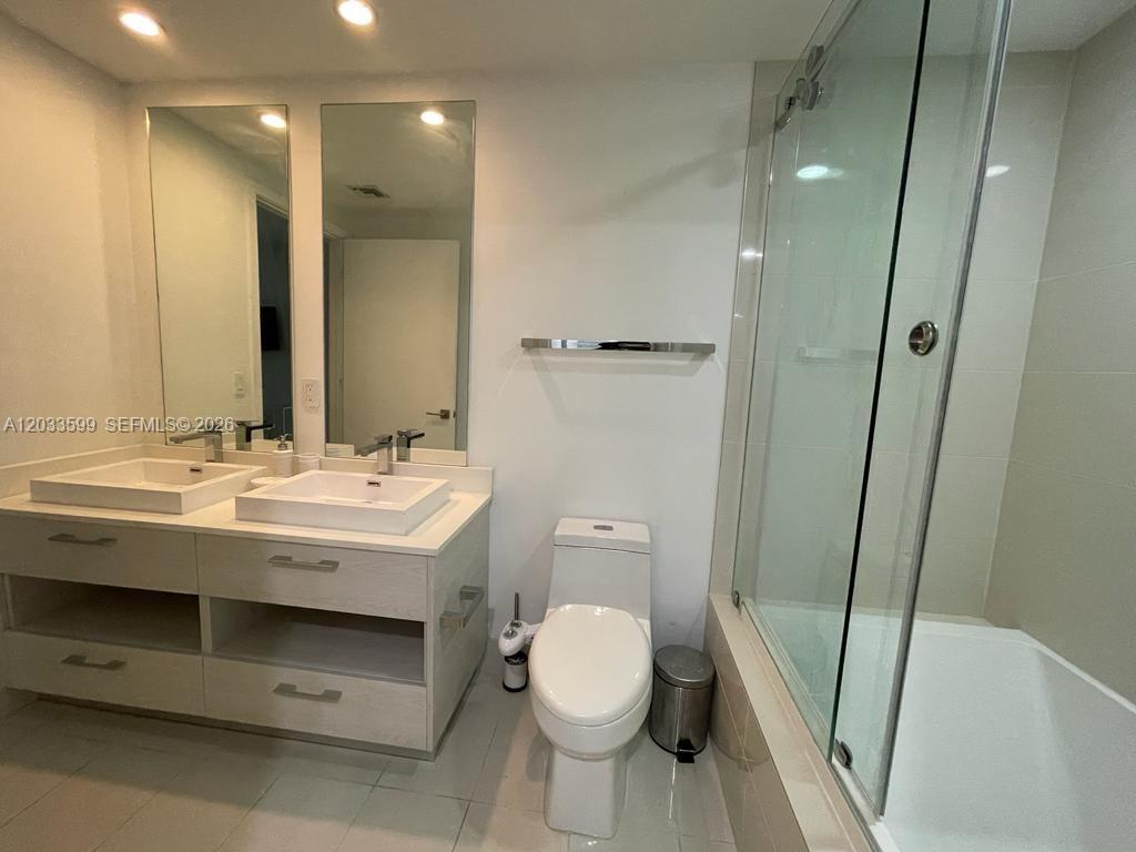 BRICKELL HEIGHTS EAST CON - Residential