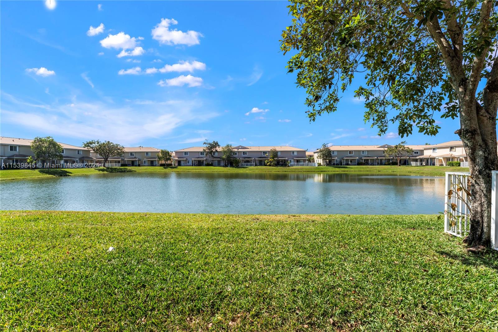 LYONS INDUSTRIAL PARK - Residential