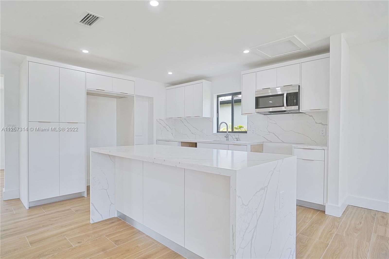 SUN VALLEY ESTATES 1ST AD - Residential
