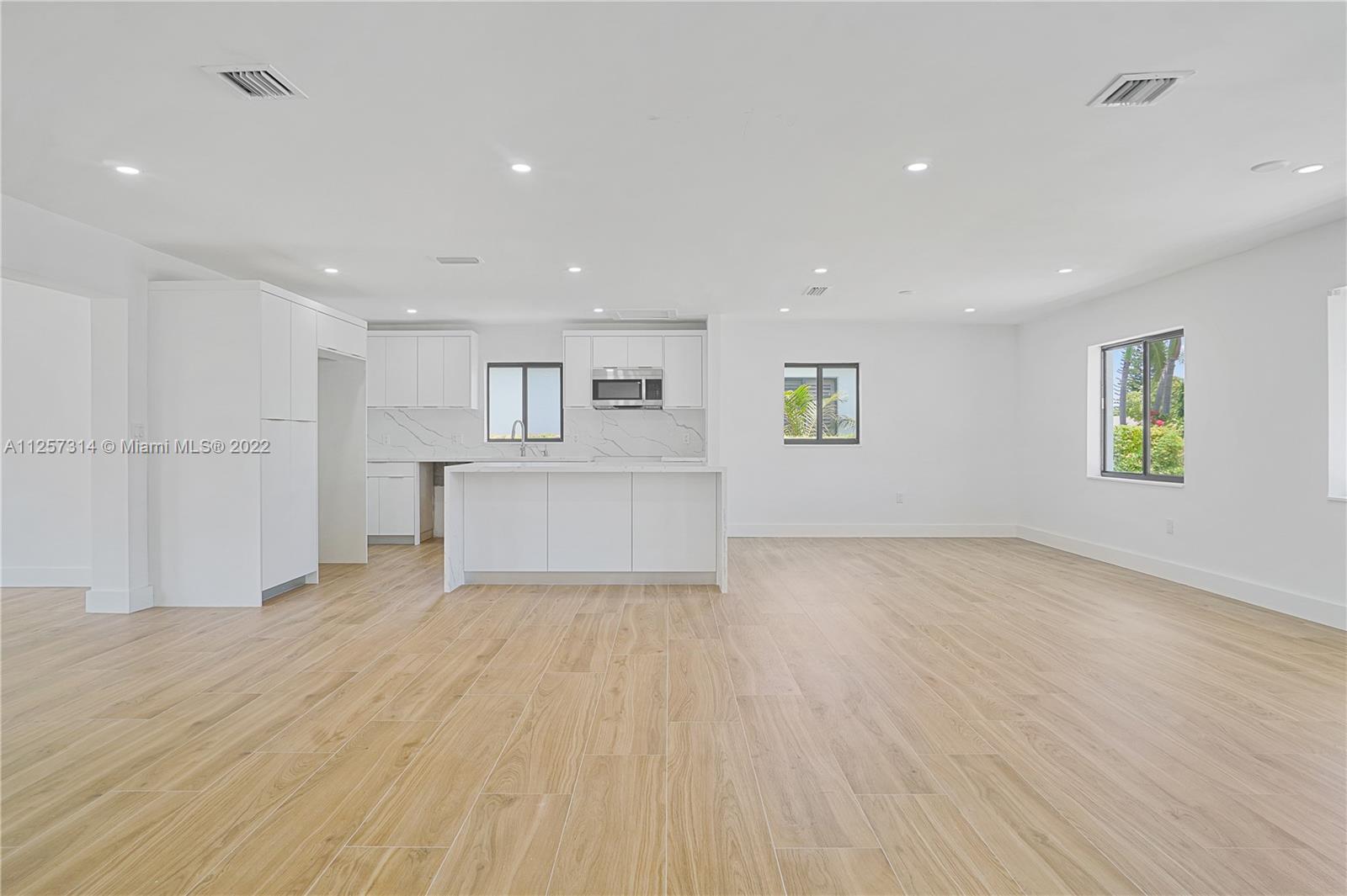 SUN VALLEY ESTATES 1ST AD - Residential