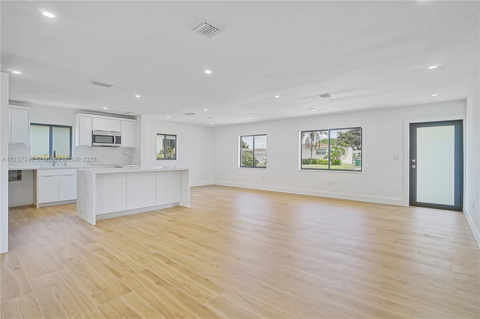 SUN VALLEY ESTATES 1ST AD - Residential