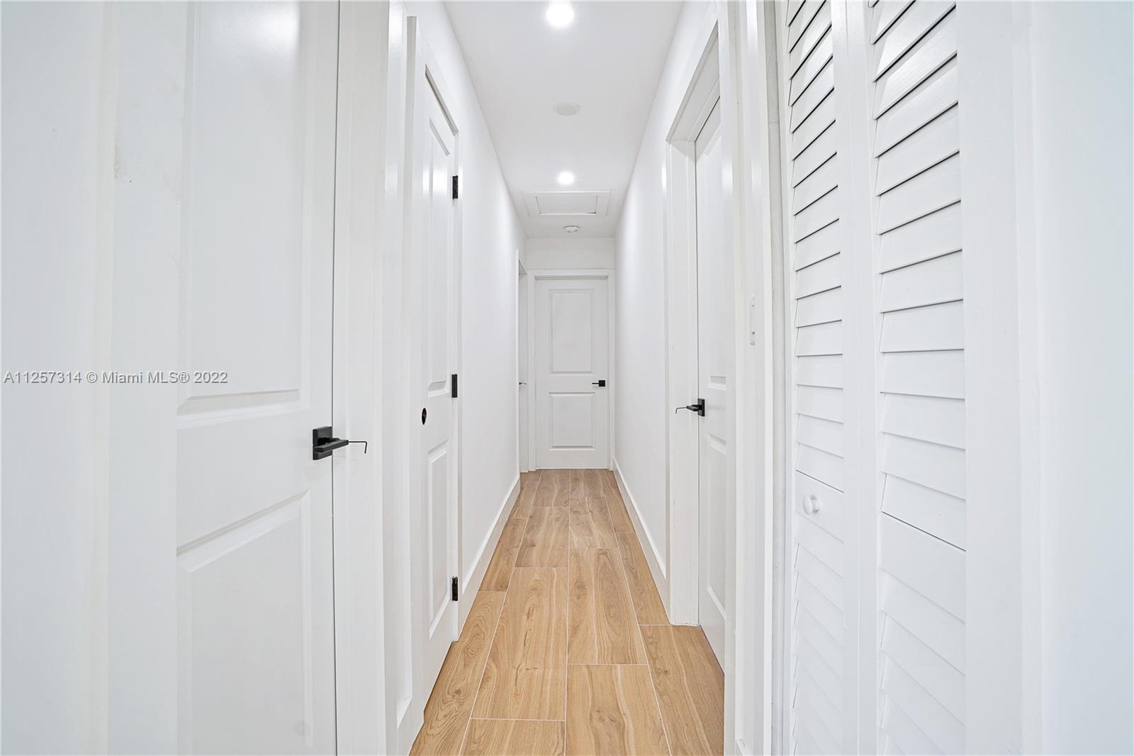 SUN VALLEY ESTATES 1ST AD - Residential