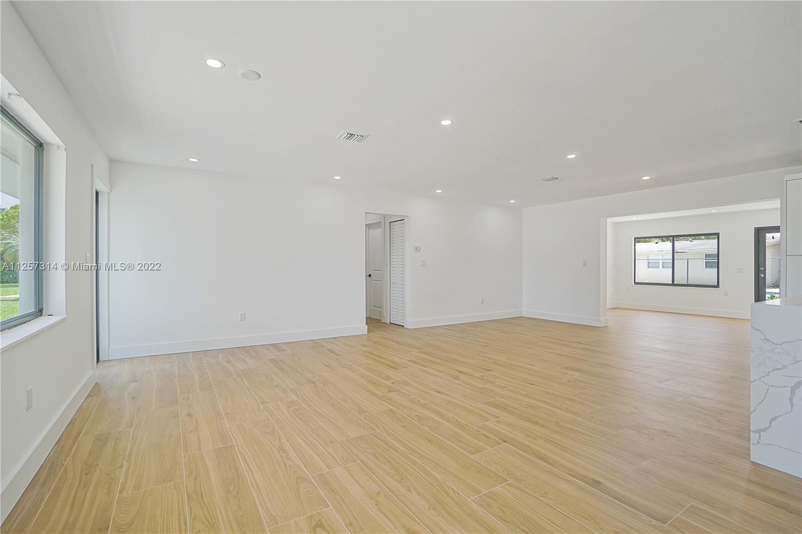 SUN VALLEY ESTATES 1ST AD - Residential