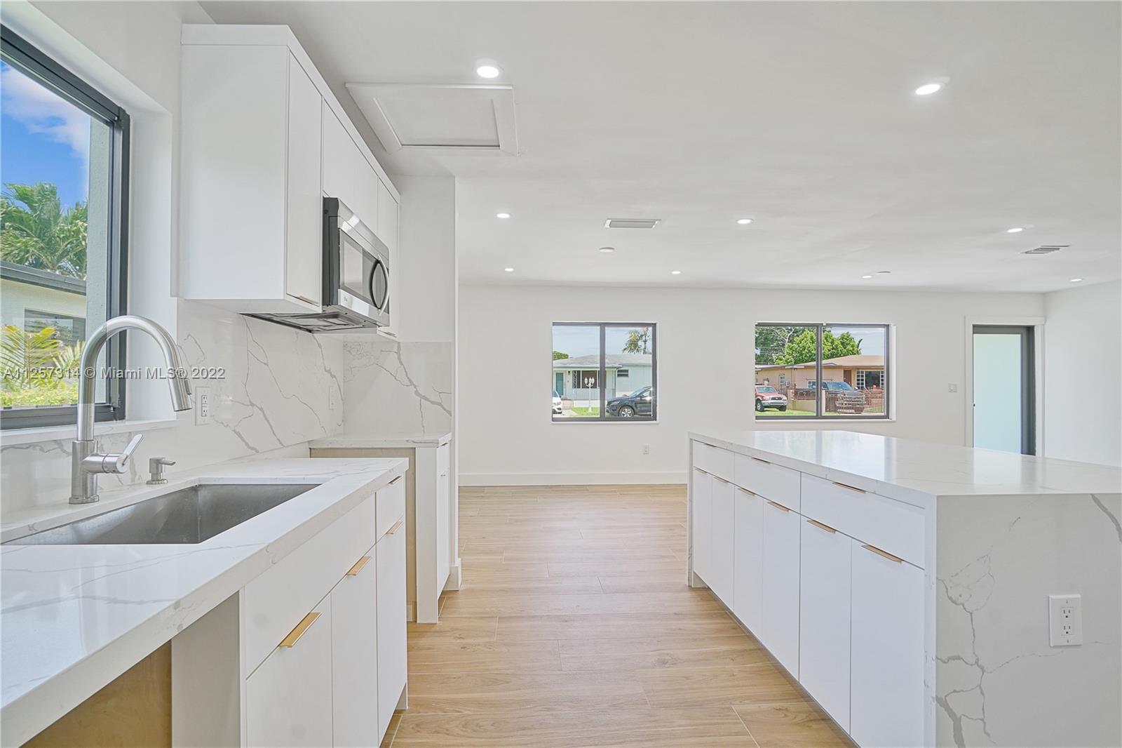 SUN VALLEY ESTATES 1ST AD - Residential