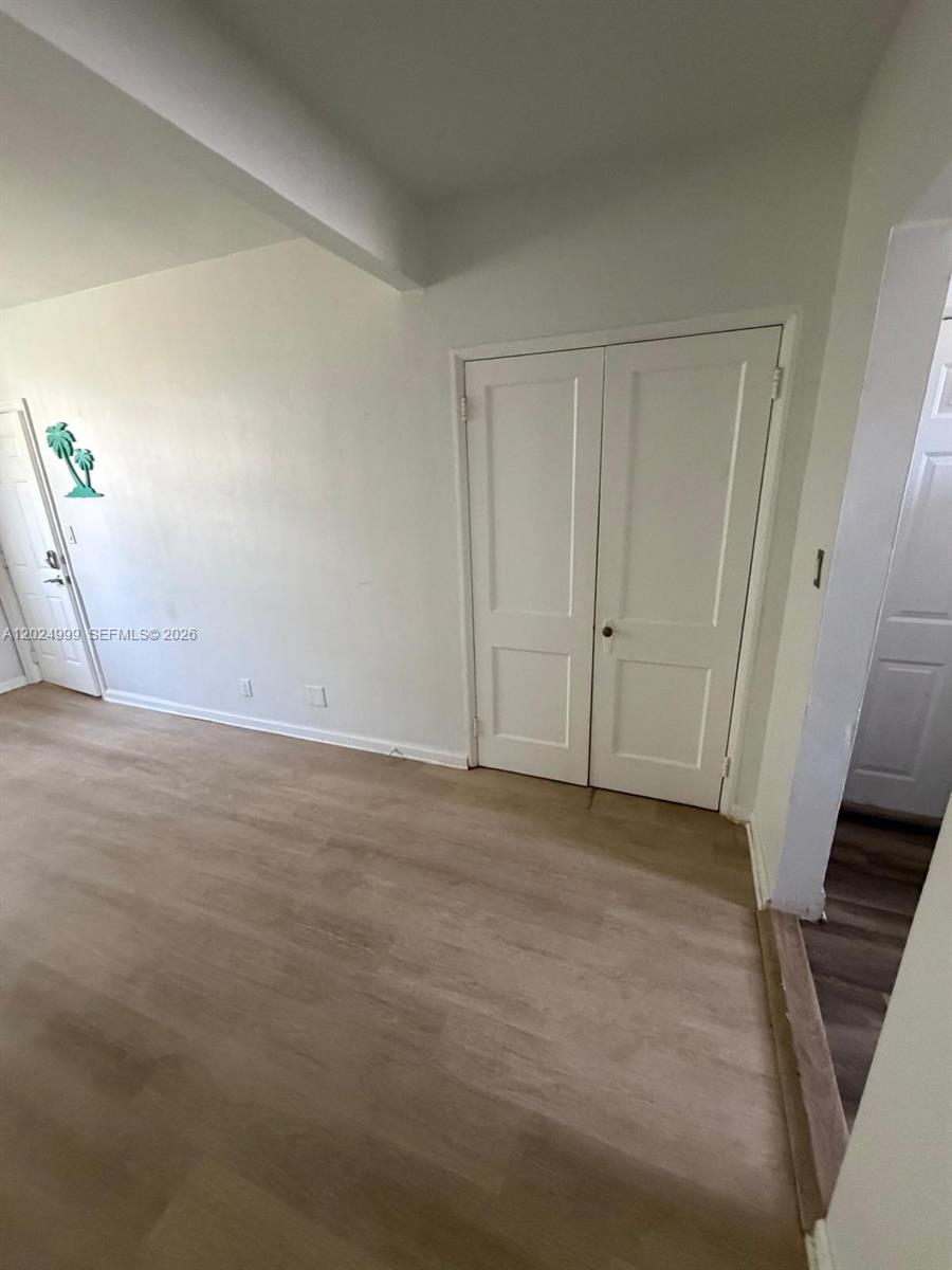HOLLYWOOD BEACH - Residential Lease