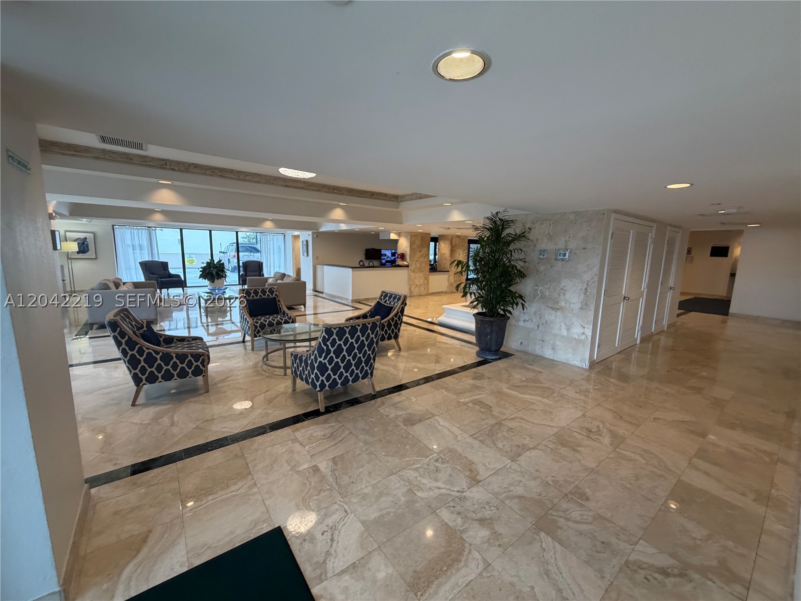 OCEANFRONT PLAZA CONDO - Residential Lease