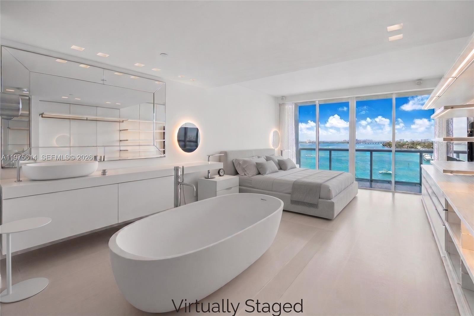 THE GRAND VENETIAN CONDO - Residential