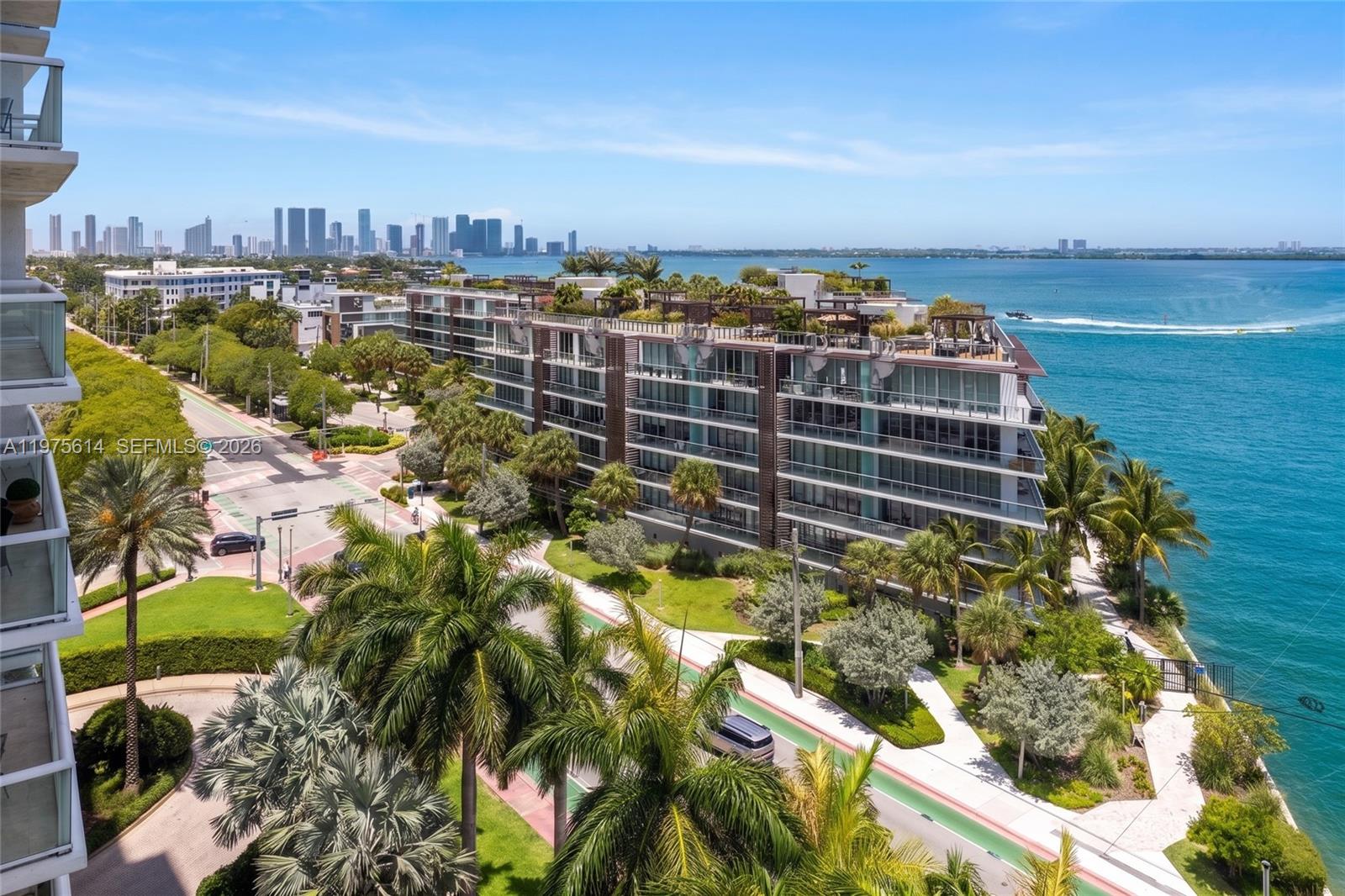 THE GRAND VENETIAN CONDO - Residential