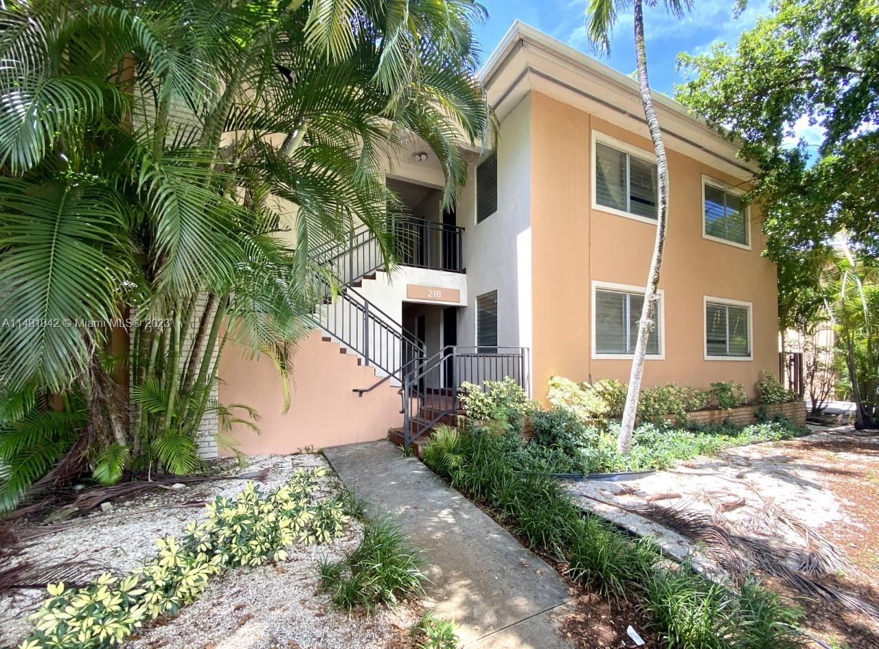 Spacious and Completely Remodeled 1Bed / 1.5 Bath on the Second Floor with Pool View in the Heart of Downtown Coral Gables! Right of off Ponce De Leon and Santillane Avenue. Brand new kitchen appliances, Bathrooms, Flooring and Washer/Dryer In-Unit. Private pool and Parking available. Trolley services offered a few feet away from building. Minutes away from Miracle Mile, Biltmore Hotel and Golf Course, University of Miami and much more.