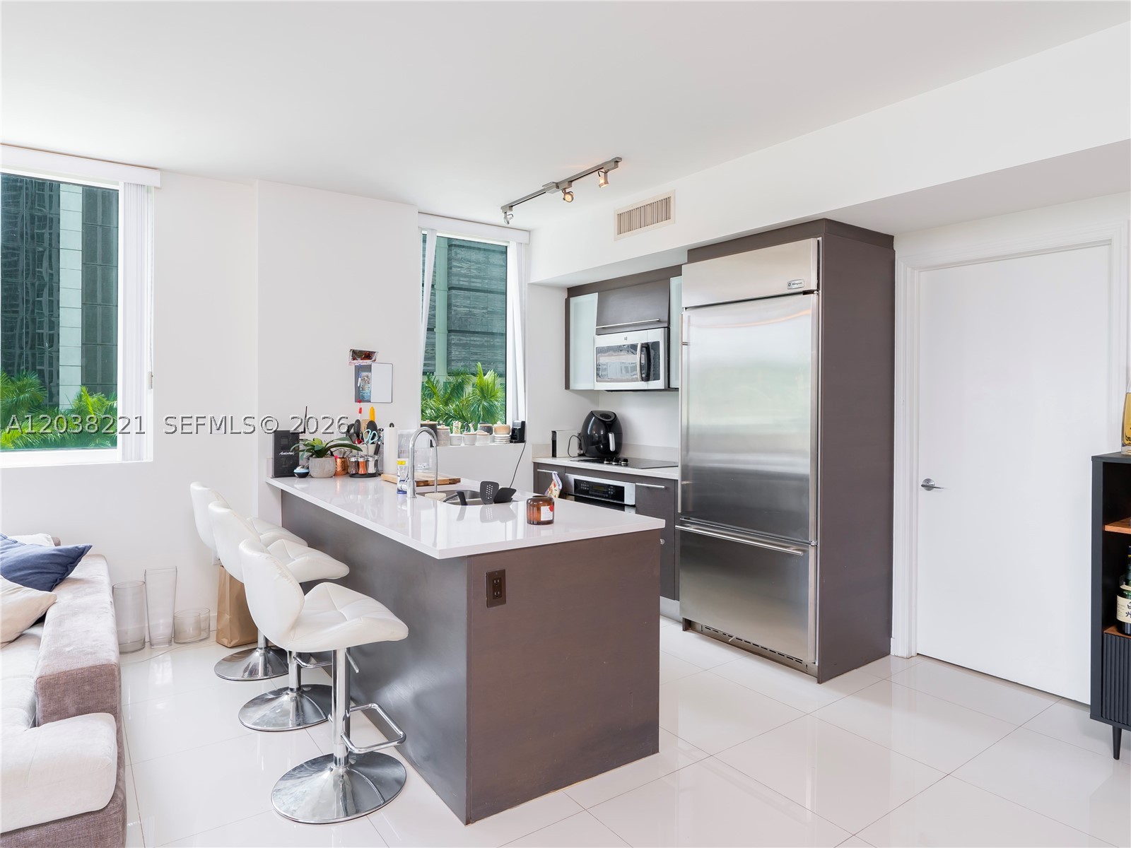500 BRICKELL EAST CONDO - Residential Lease