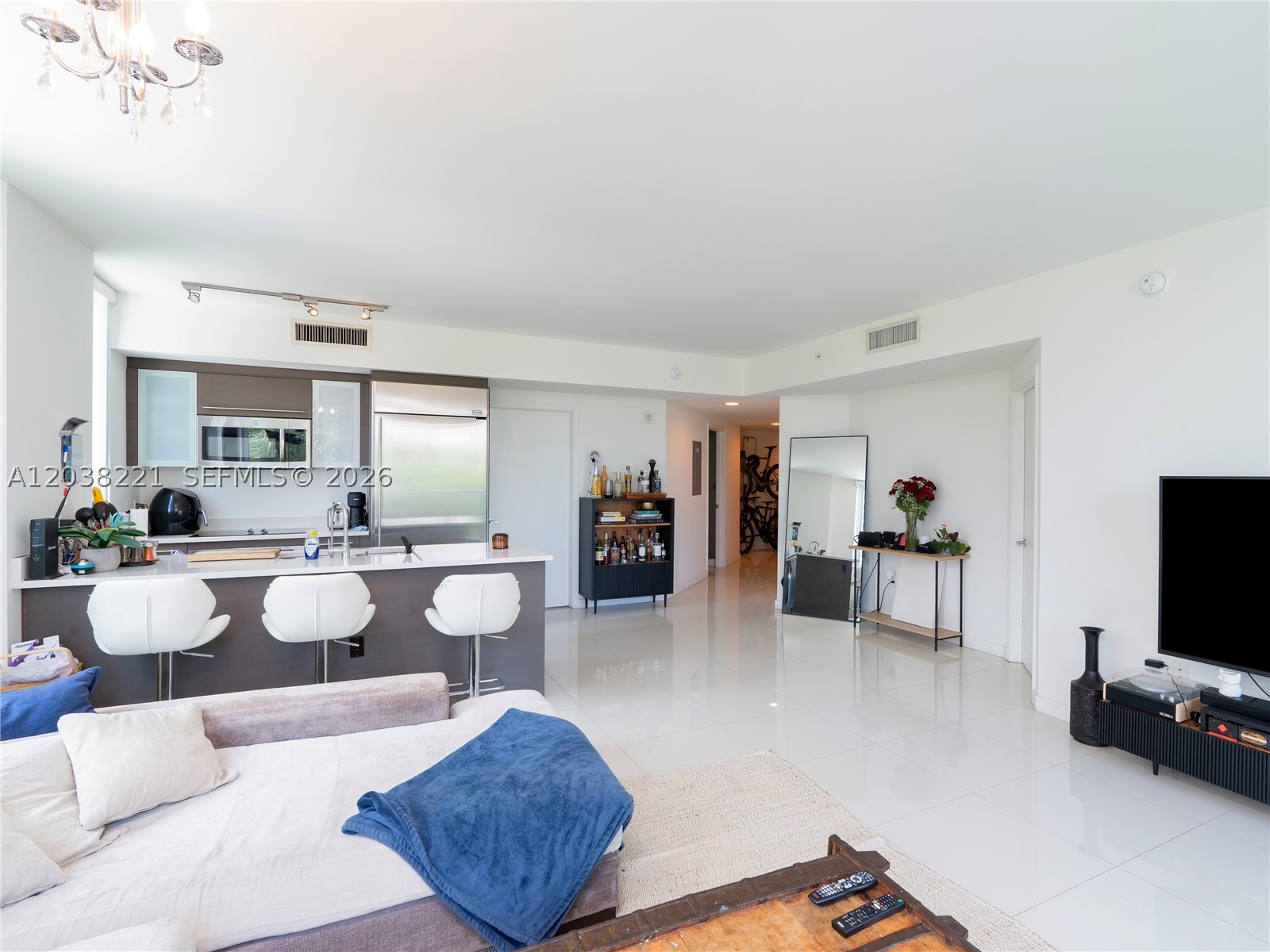 500 BRICKELL EAST CONDO - Residential Lease